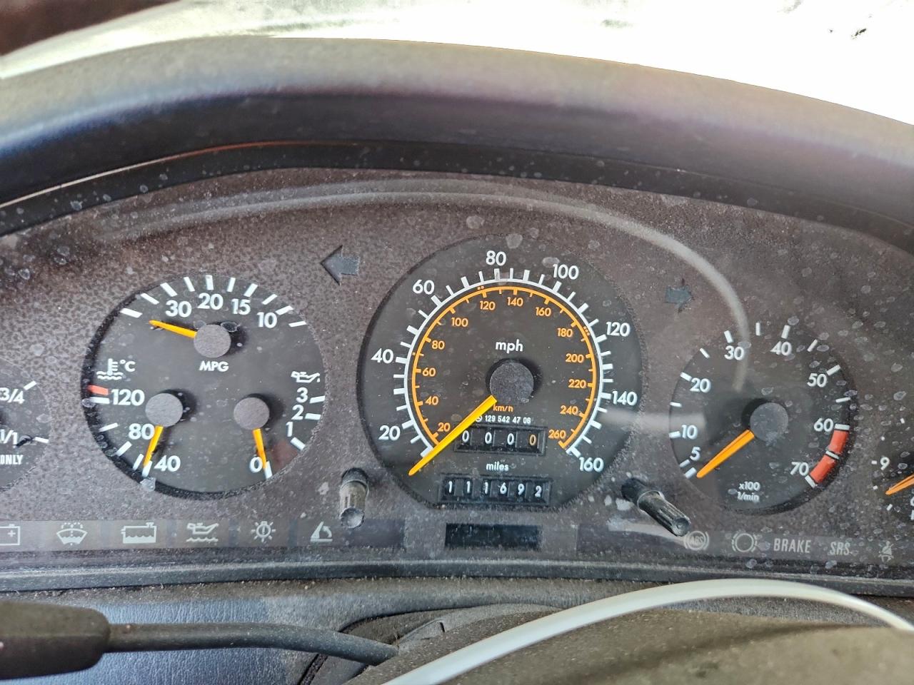 1990 Mercedes-benz 500 Sl Silver vin: WDBFA66E3LF002855