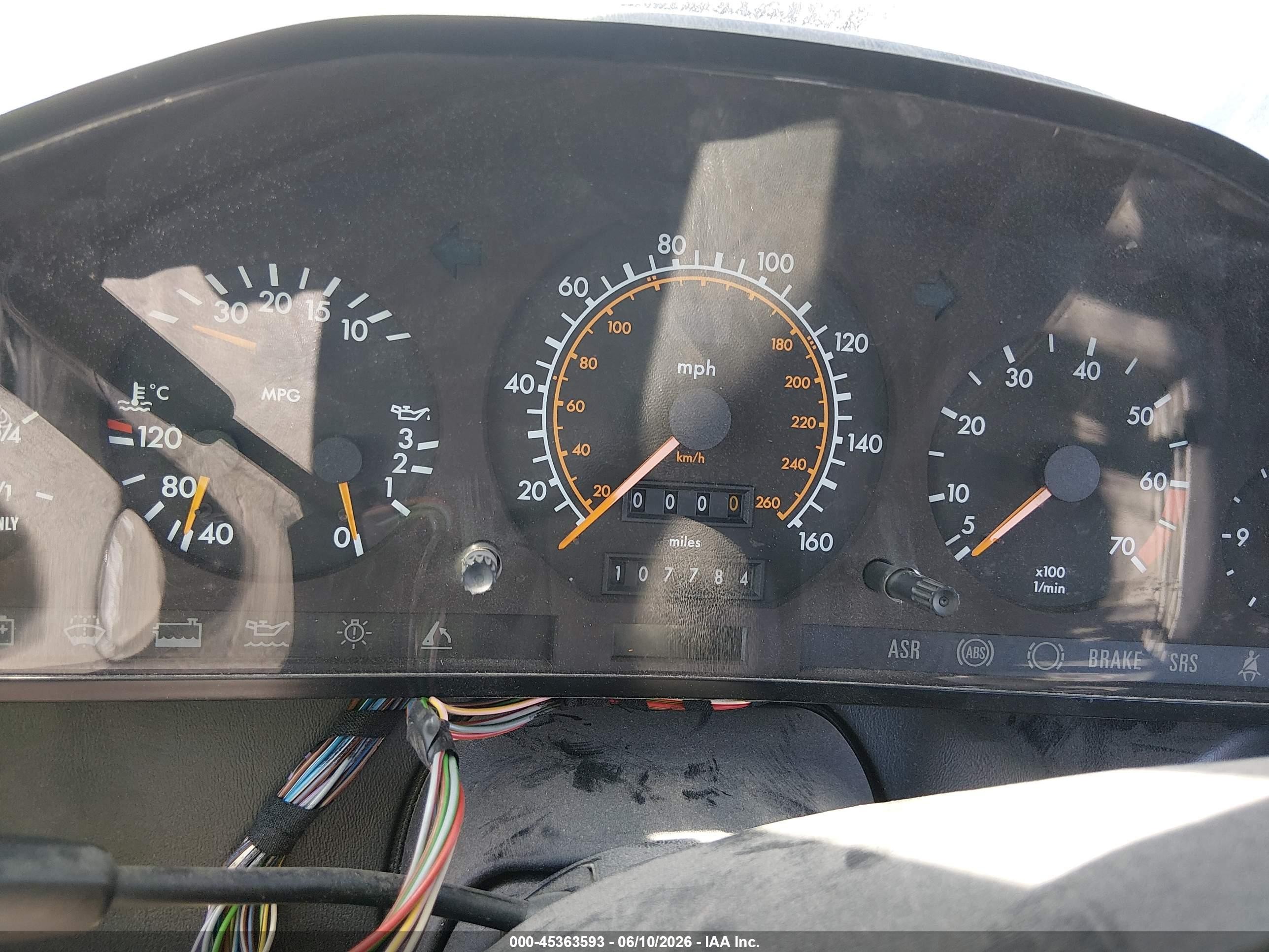 1991 Mercedes-benz 500 Sl White vin: WDBFA66E3MF035968