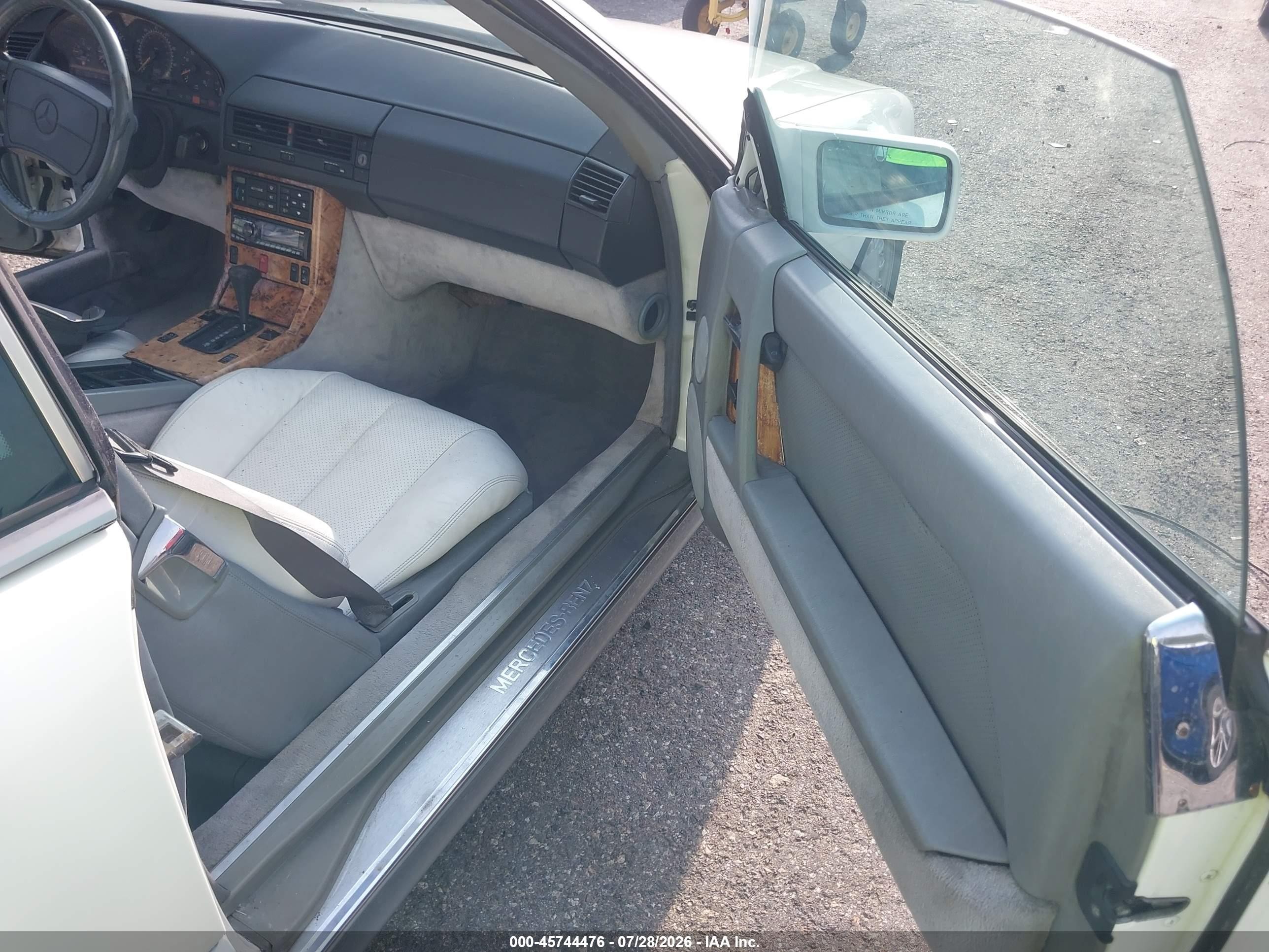 1991 Mercedes-benz 500 Sl White vin: WDBFA66E3MF036053