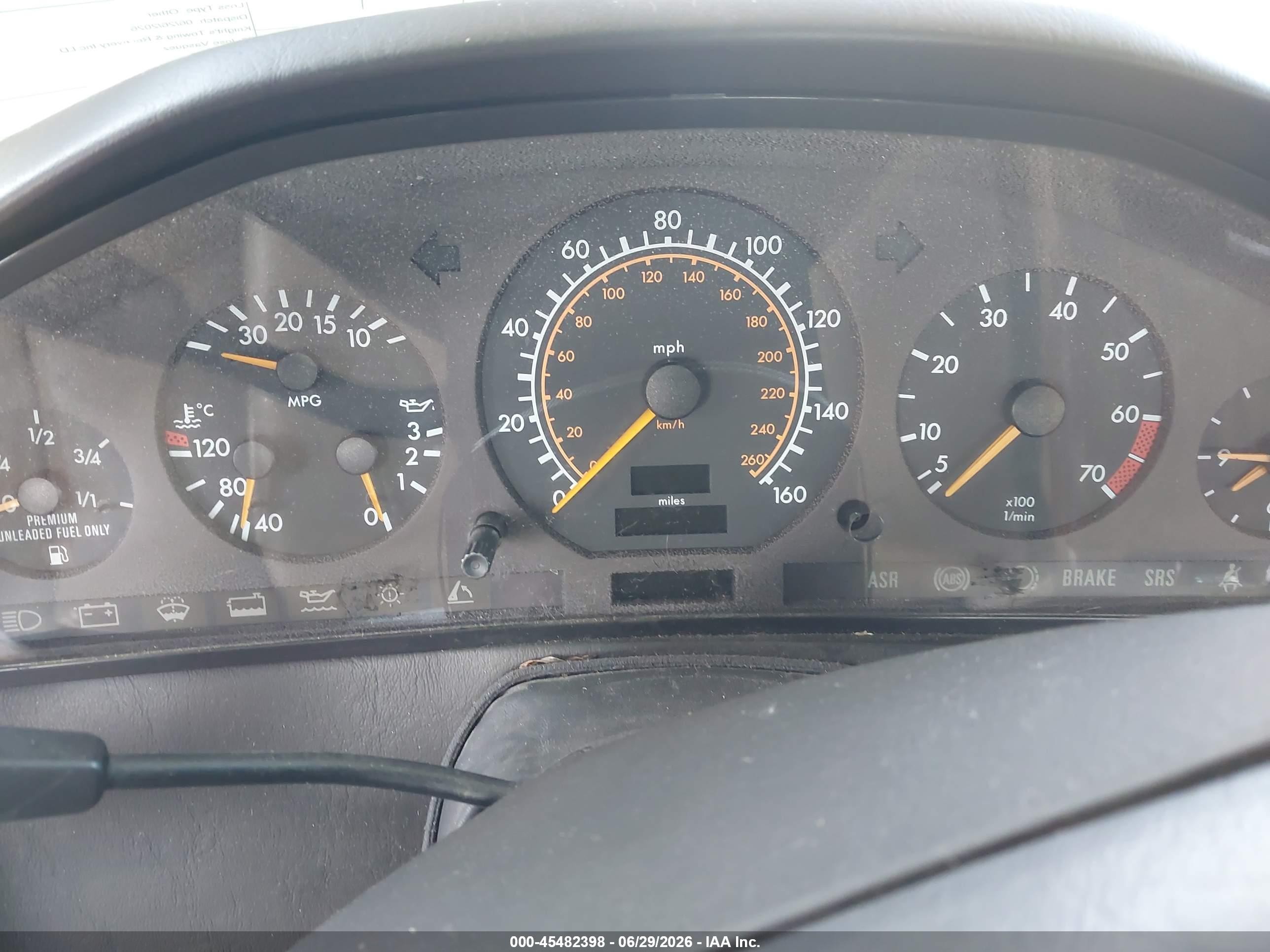1992 Mercedes-benz 500 Sl Серый vin: WDBFA66E5NF049520
