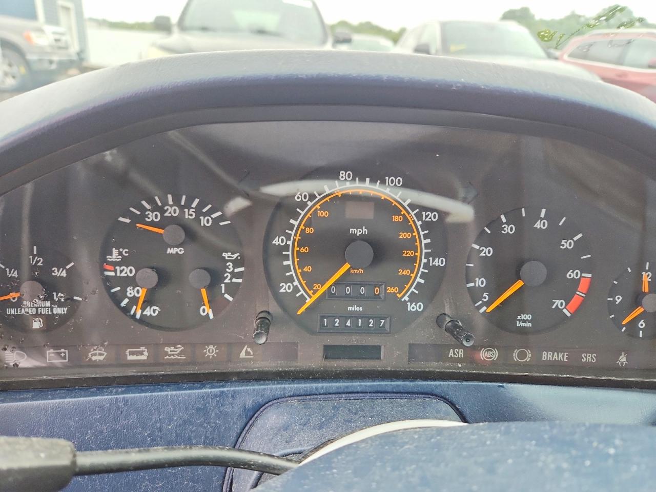 1992 Mercedes-benz 500 Sl White vin: WDBFA66E5NF053907