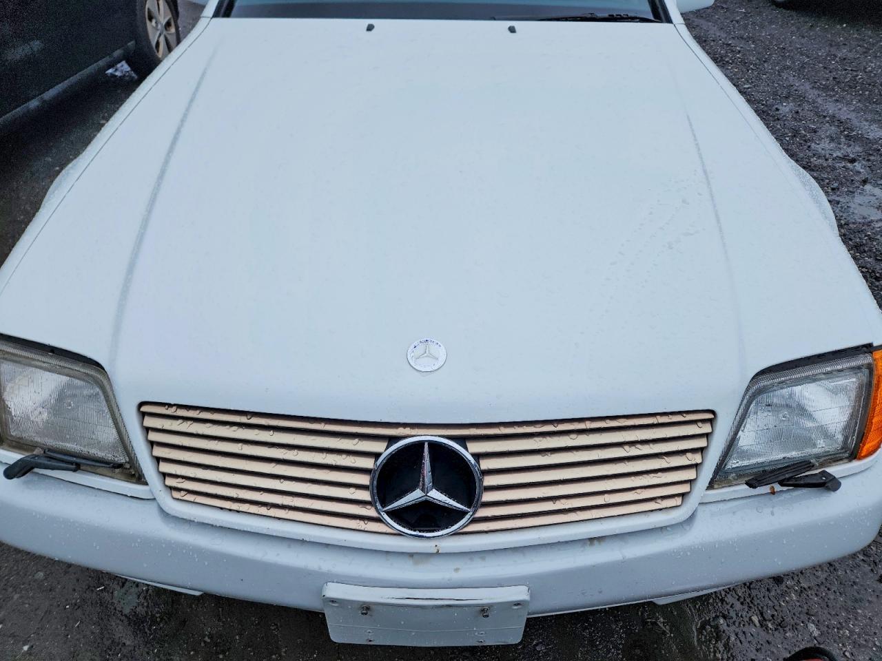 1992 Mercedes-benz 500 Sl White vin: WDBFA66E5NF053907