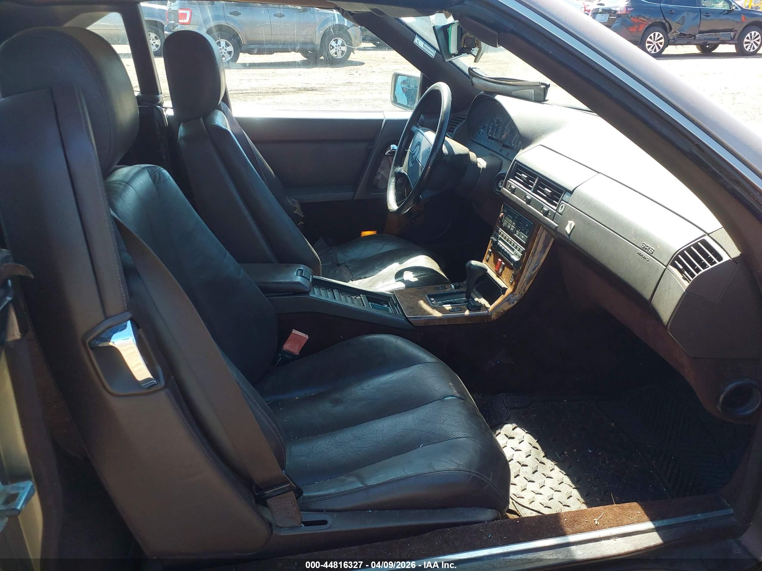 1990 Mercedes-benz 500 Sl Brown vin: WDBFA66E6LF009721