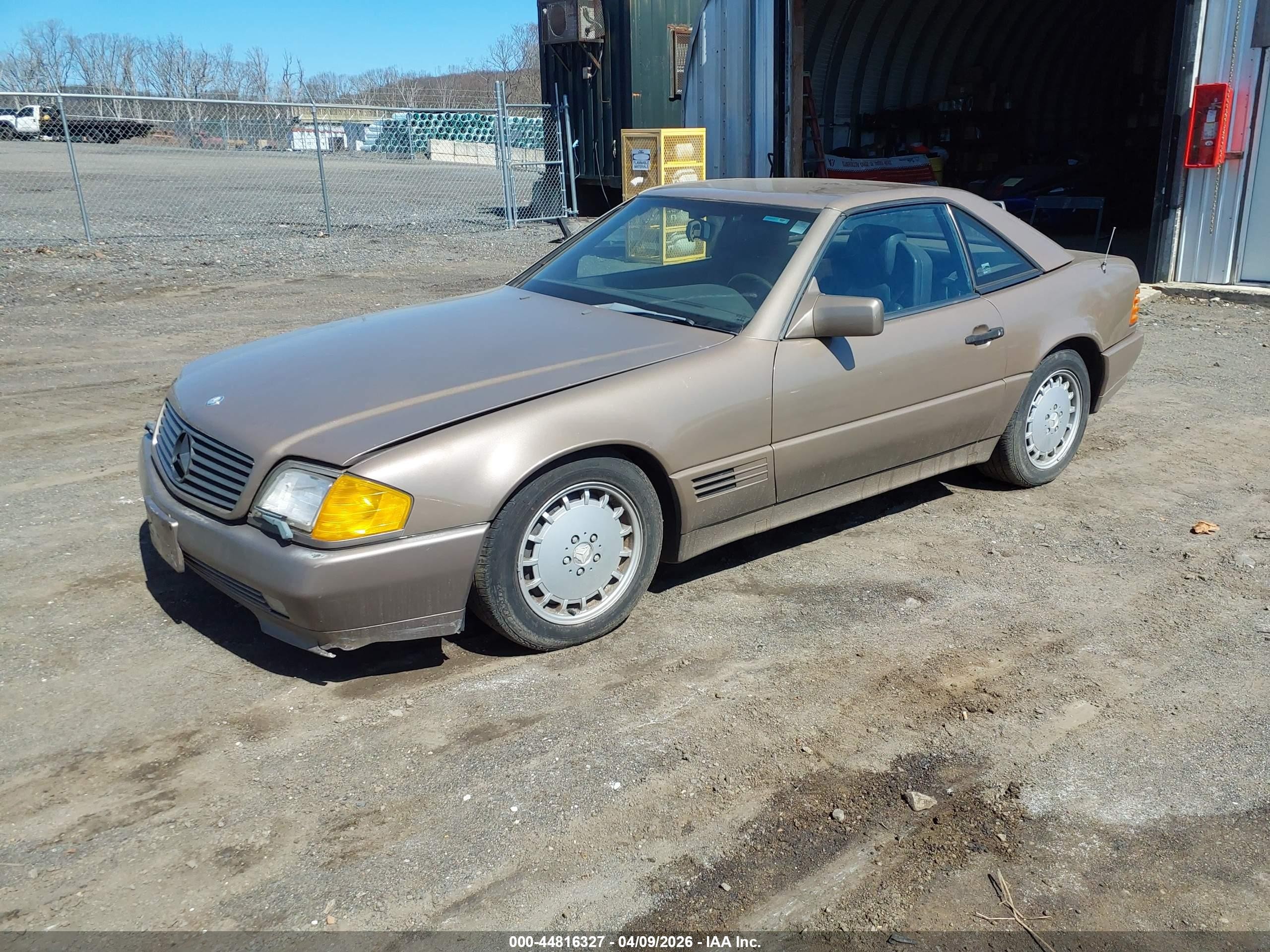 1990 Mercedes-benz 500 Sl Brown vin: WDBFA66E6LF009721