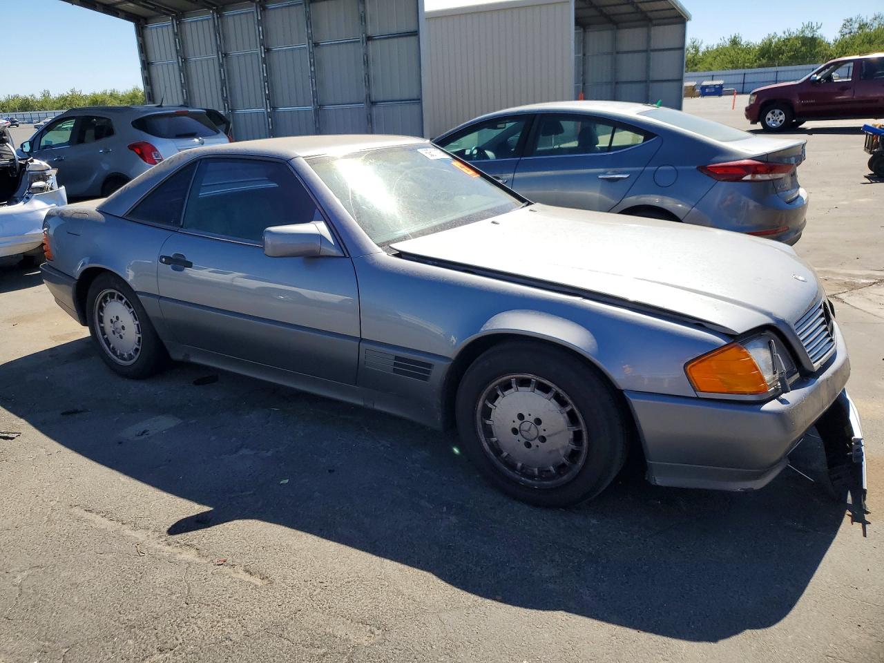 1990 Mercedes-benz 500 Sl Silver vin: WDBFA66E7LF011557