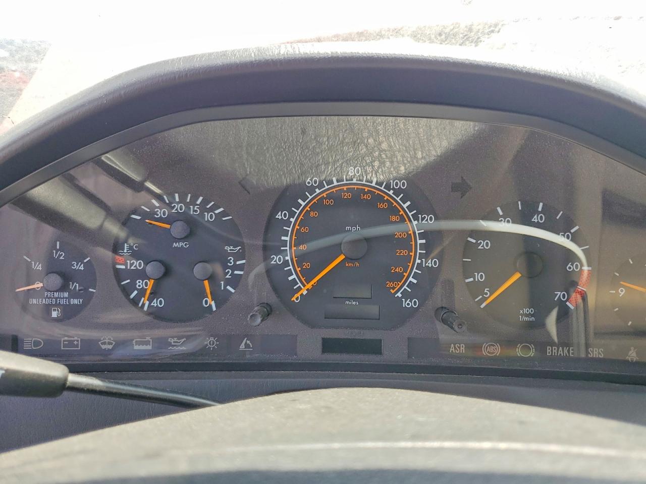 1995 Mercedes-benz Sl 500 Red vin: WDBFA67E1SF118598