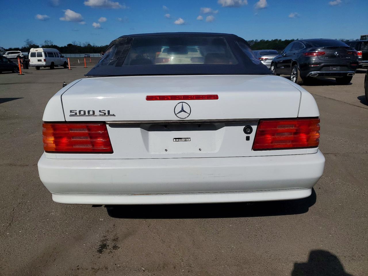 1993 Mercedes-benz 500 Sl White vin: WDBFA67E3PF072375