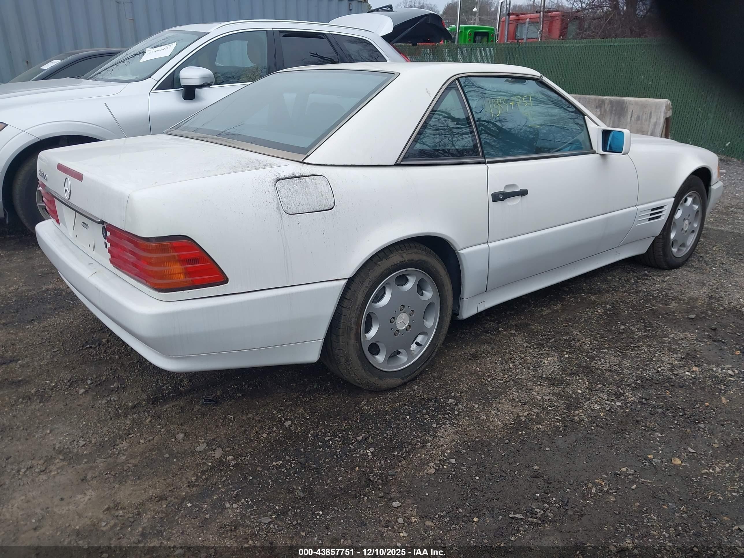 1994 Mercedes-benz Sl 500 White vin: WDBFA67E3RF089714