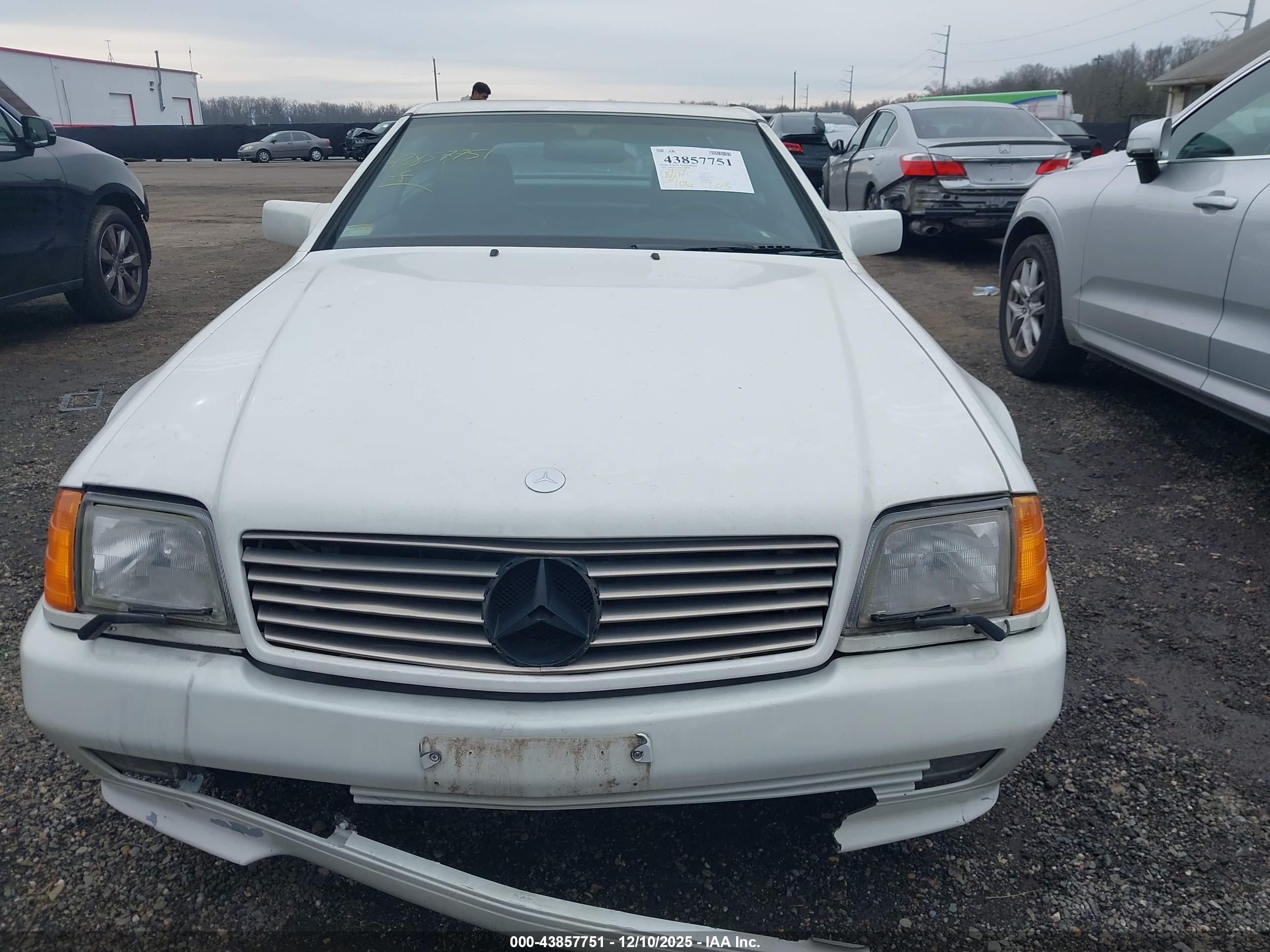 1994 Mercedes-benz Sl 500 White vin: WDBFA67E3RF089714