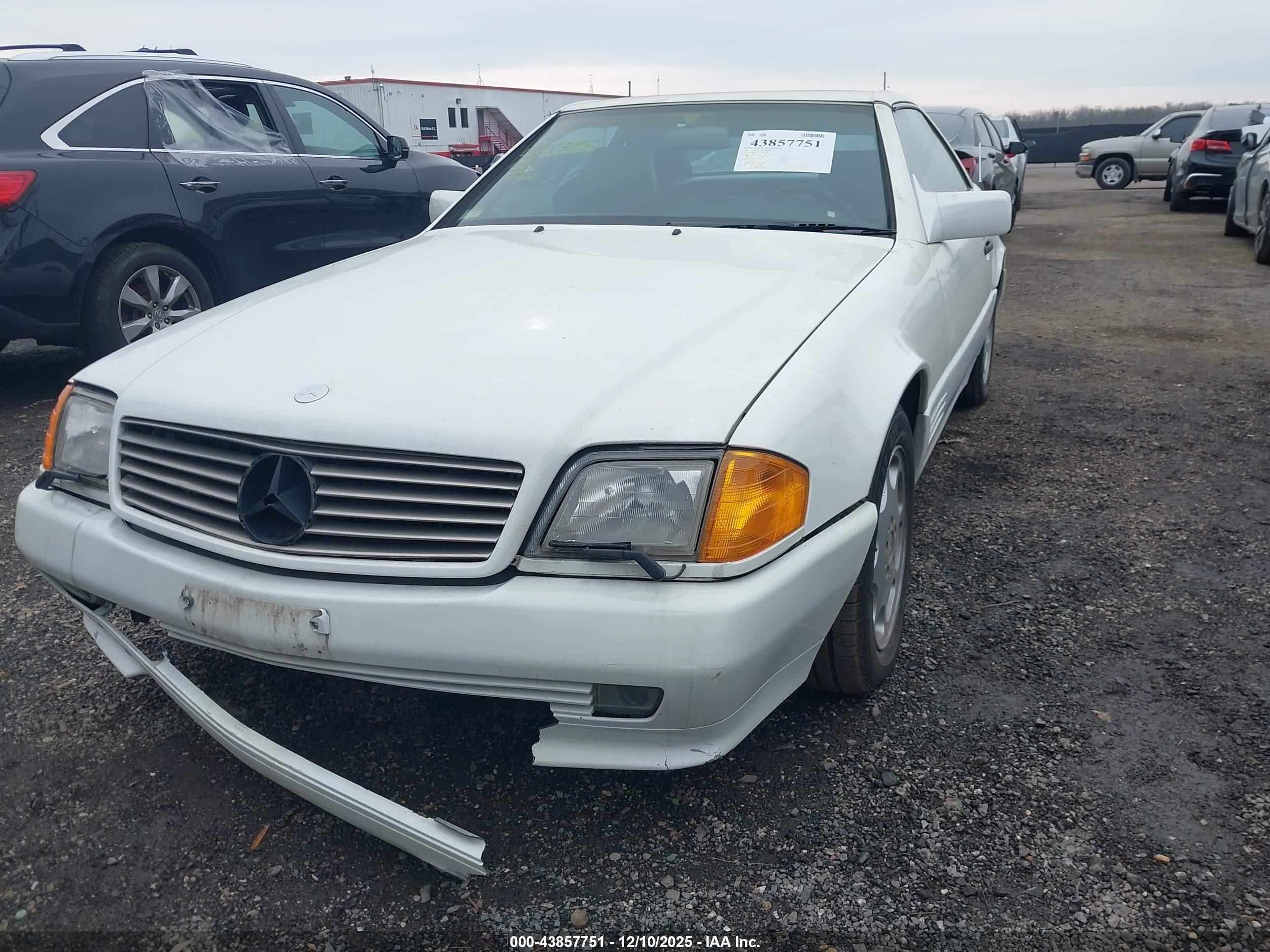 1994 Mercedes-benz Sl 500 White vin: WDBFA67E3RF089714