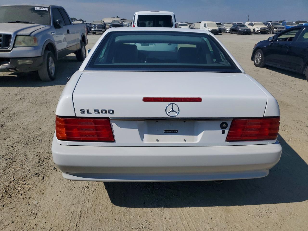1995 Mercedes-benz Sl 500 White vin: WDBFA67E3SF123849