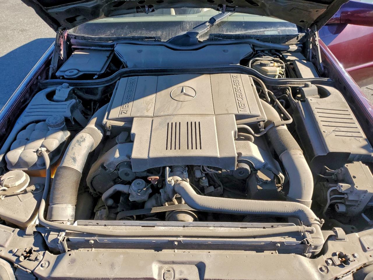 1998 Mercedes-benz Sl 500 Бордовый vin: WDBFA67F1WF161952