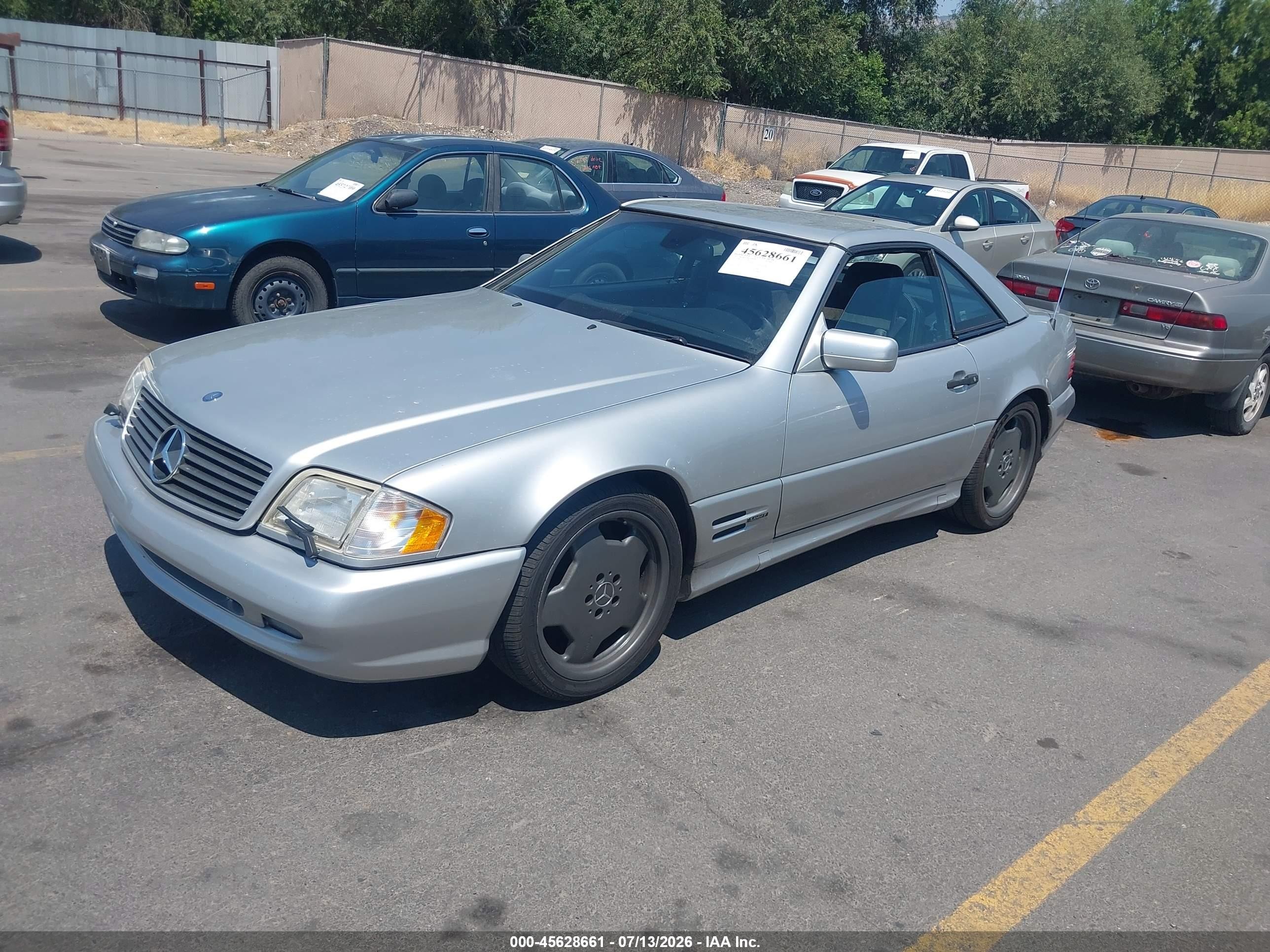 1997 Mercedes-benz Sl 500   Silver vin: WDBFA67F2VF148139
