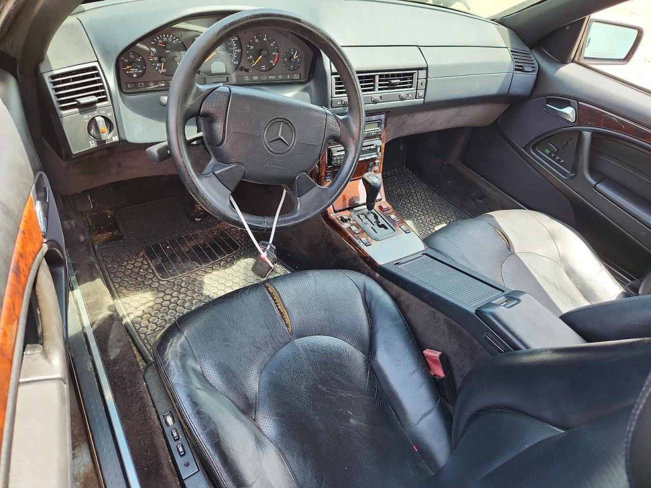 1998 Mercedes-benz Sl 500 Черный vin: WDBFA67F3WF169129
