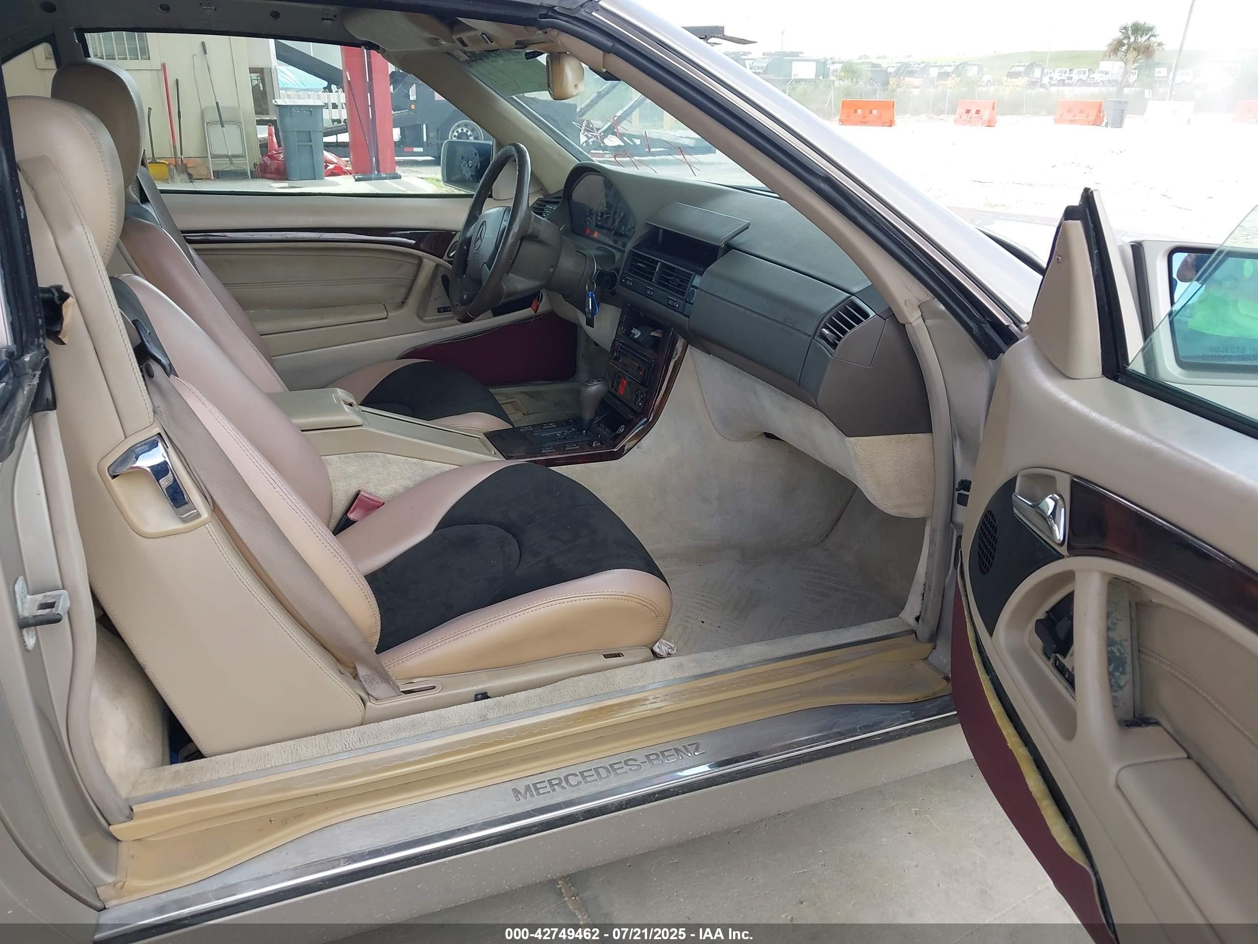 1997 Mercedes-benz Sl 500   Champagne vin: WDBFA67F4VF144156