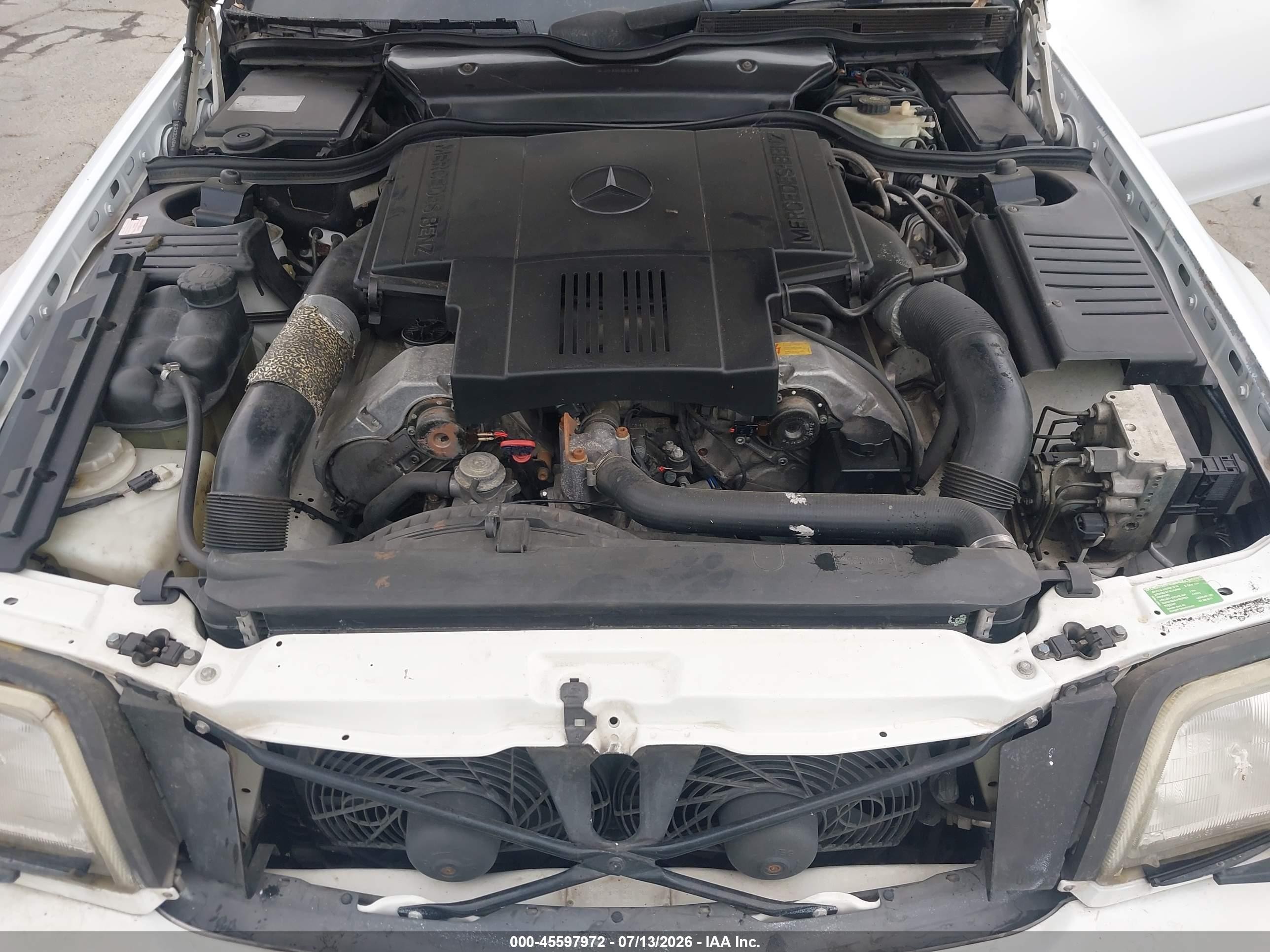 1998 Mercedes-benz Sl 500   White vin: WDBFA67F4WF161959