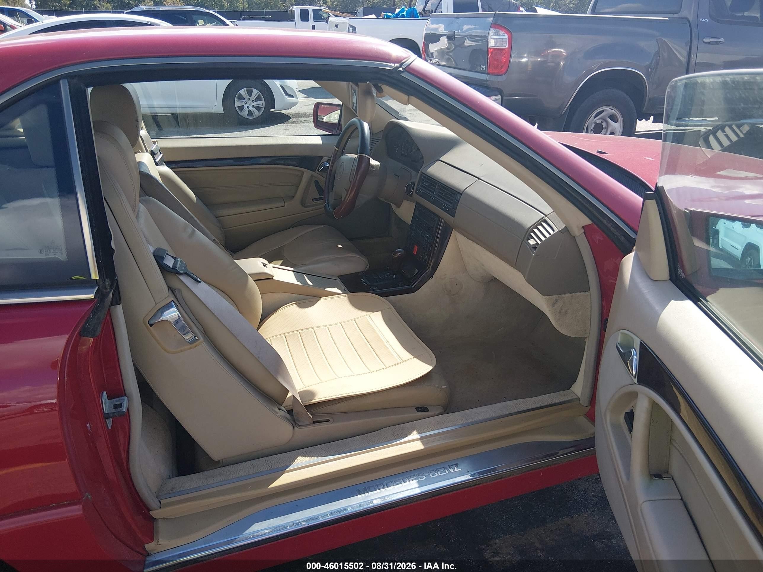 1998 Mercedes-benz Sl 500   Red vin: WDBFA67F5WF157340