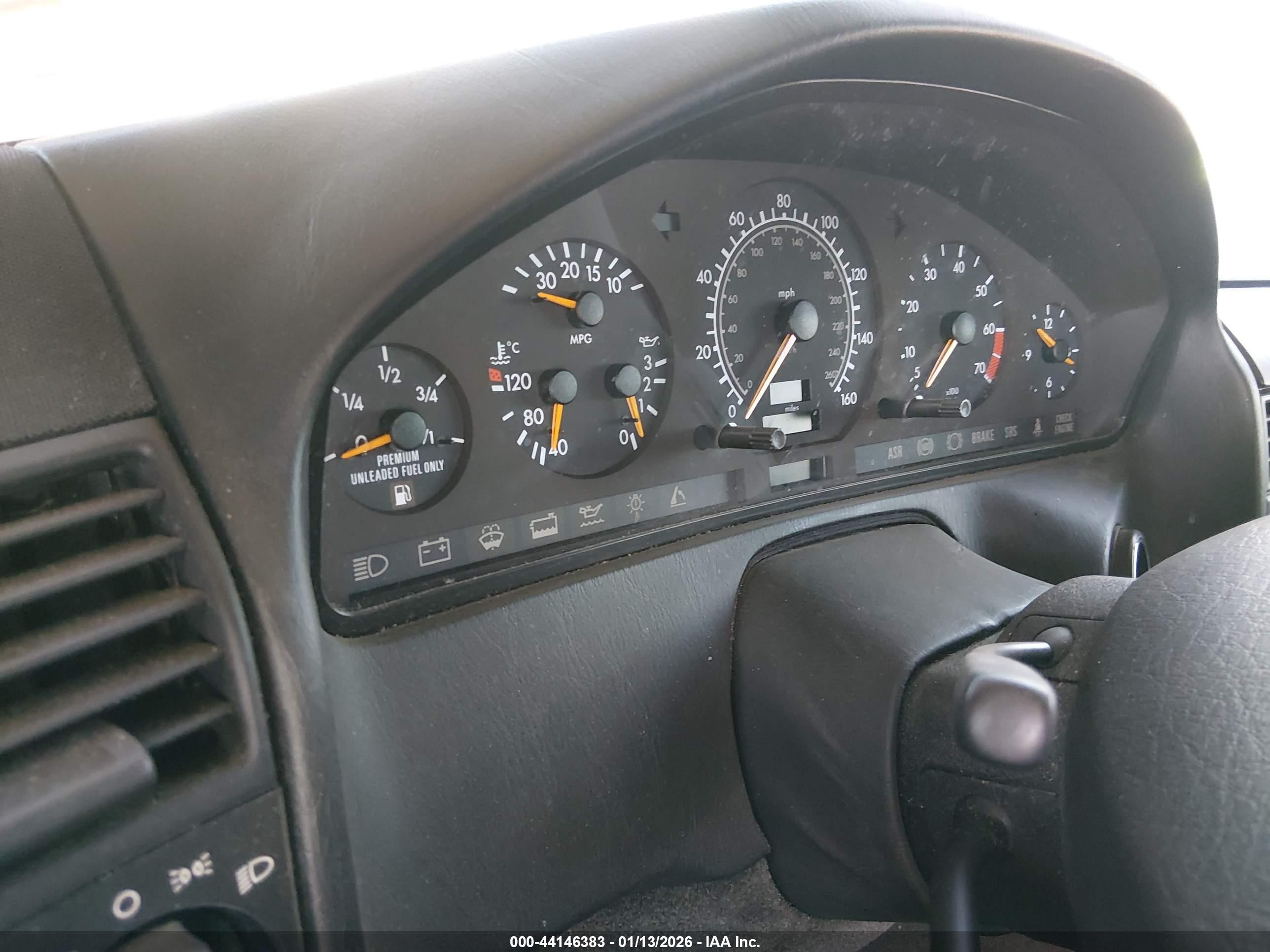1997 Mercedes-benz Sl 500   Silver vin: WDBFA67F6VF143445