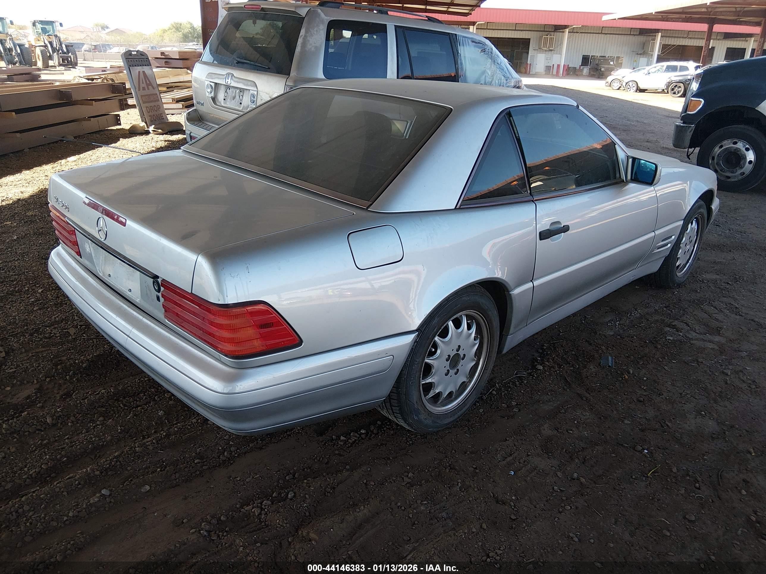 1997 Mercedes-benz Sl 500   Silver vin: WDBFA67F6VF143445