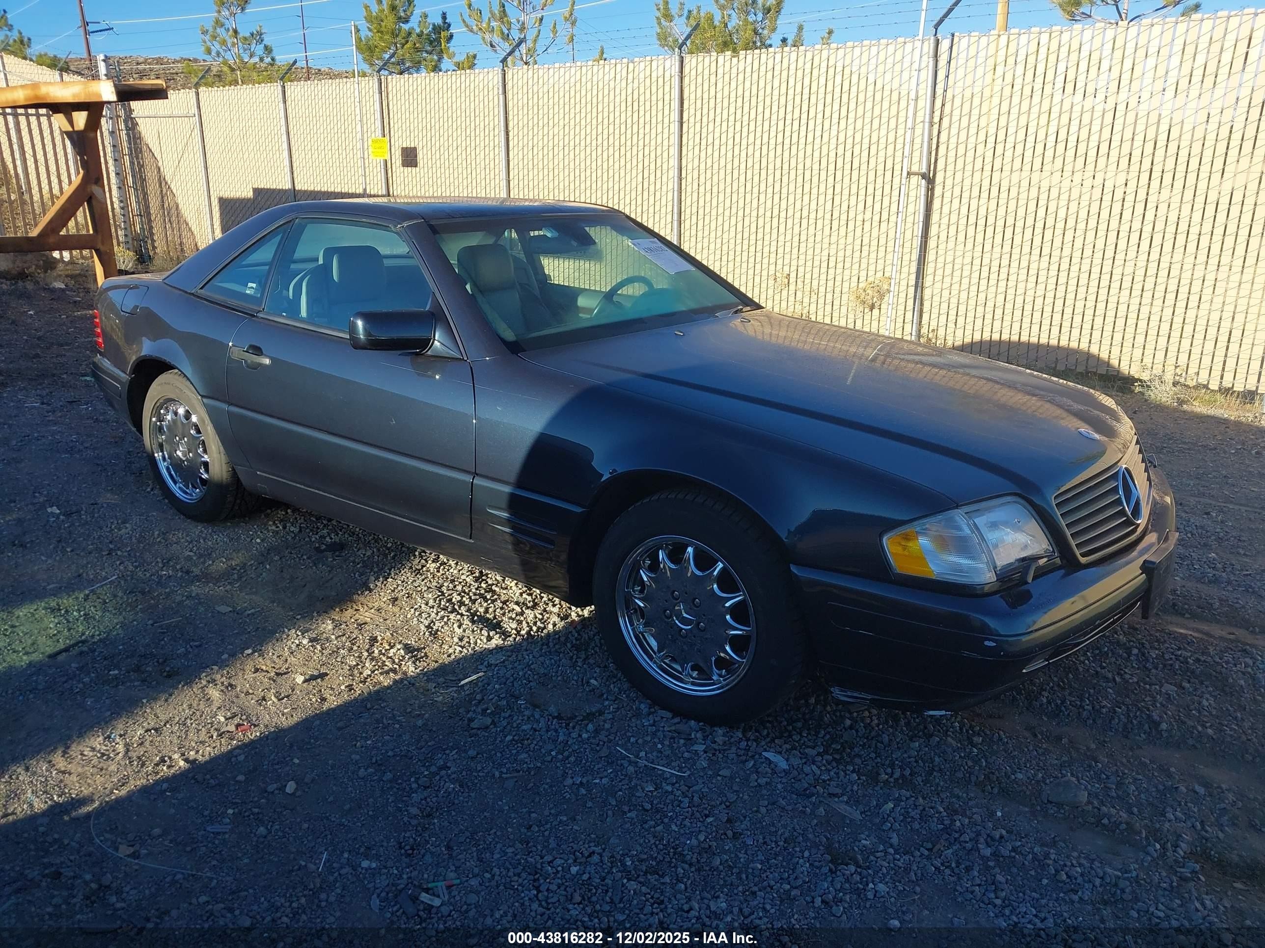 1997 Mercedes-benz Sl 500   Blue vin: WDBFA67F6VF144658