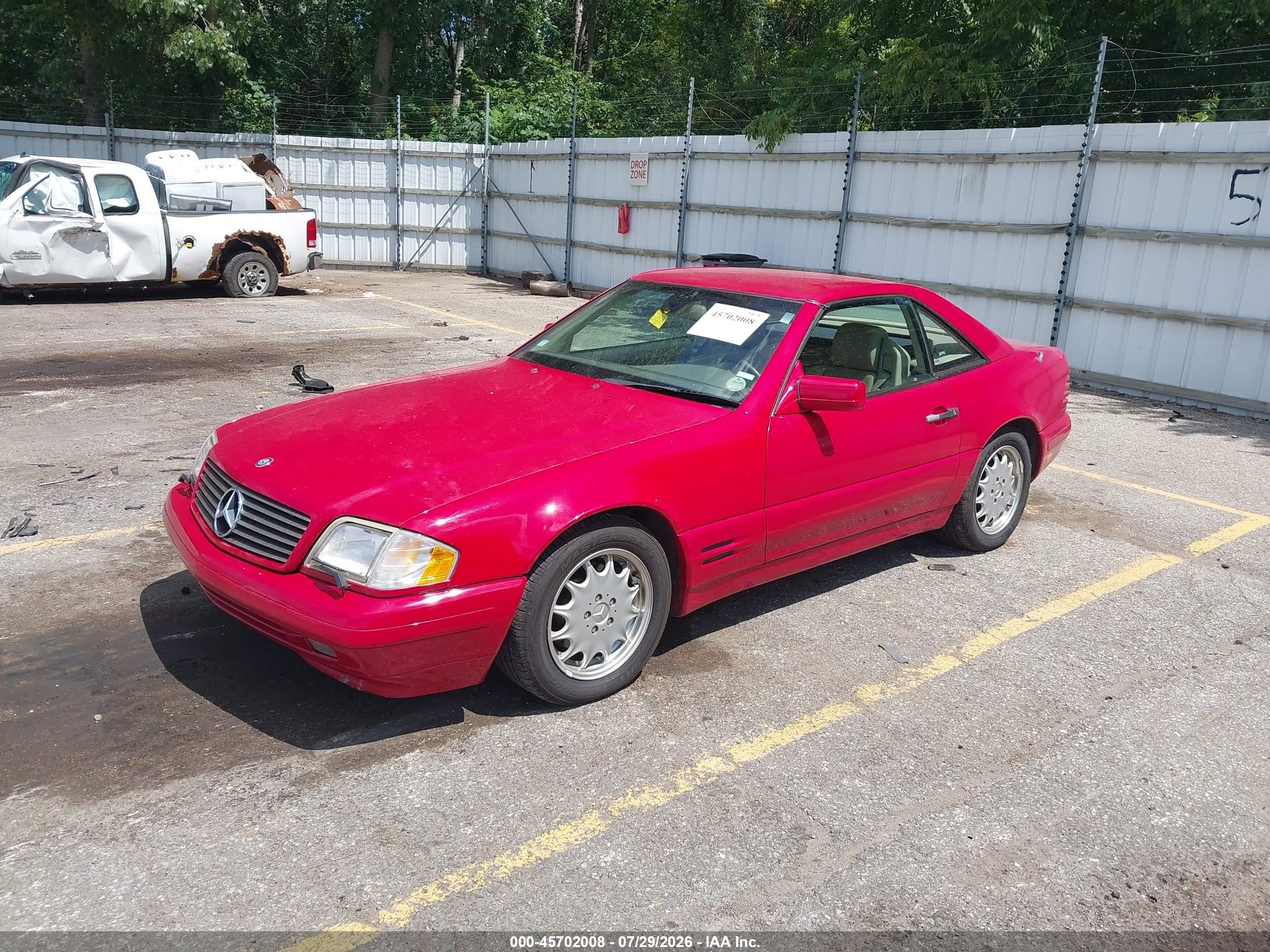 1997 Mercedes-benz Sl 500   Red vin: WDBFA67F7VF141395
