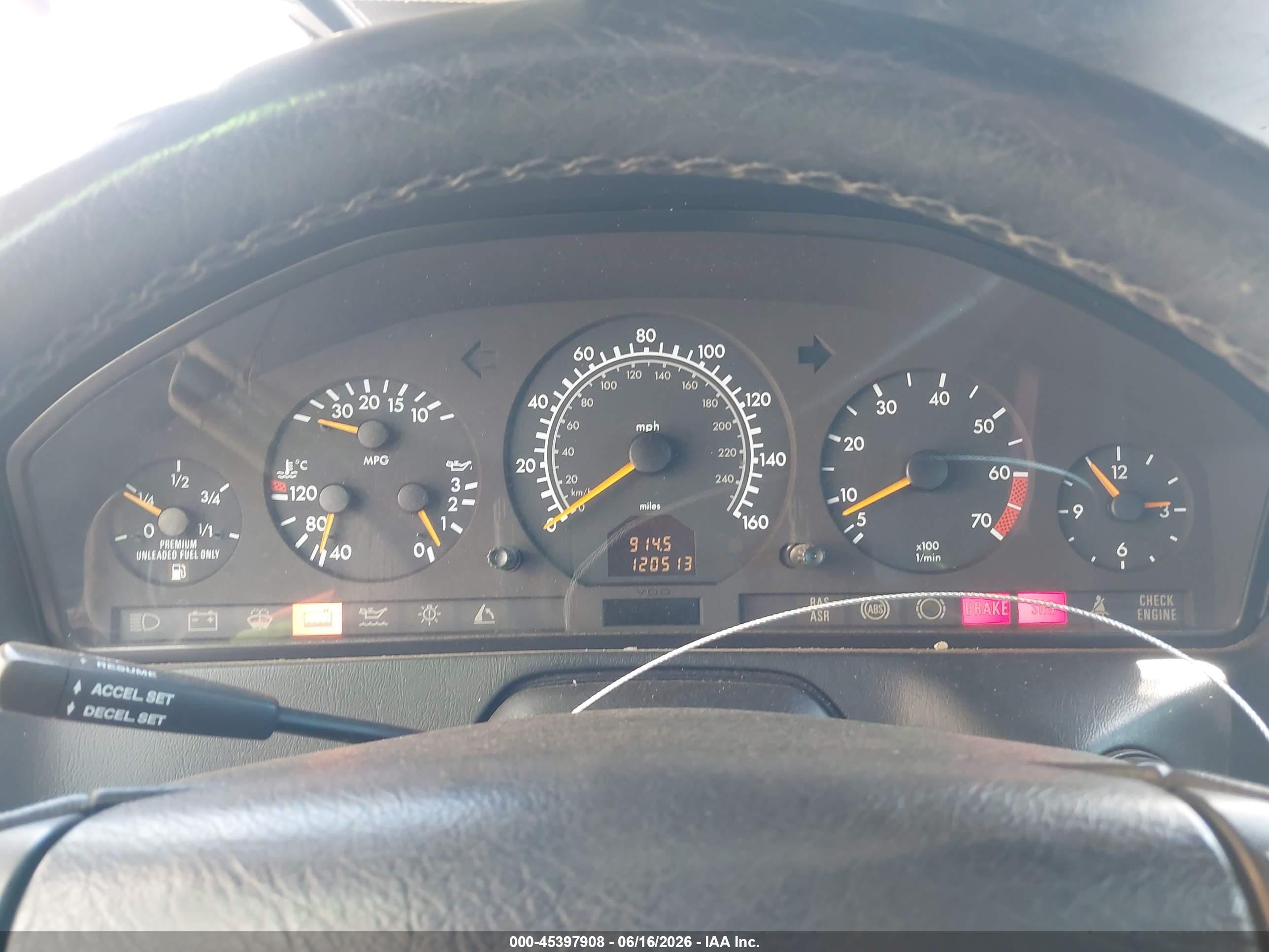 1998 Mercedes-benz Sl 500   Gray vin: WDBFA67F9WF152657