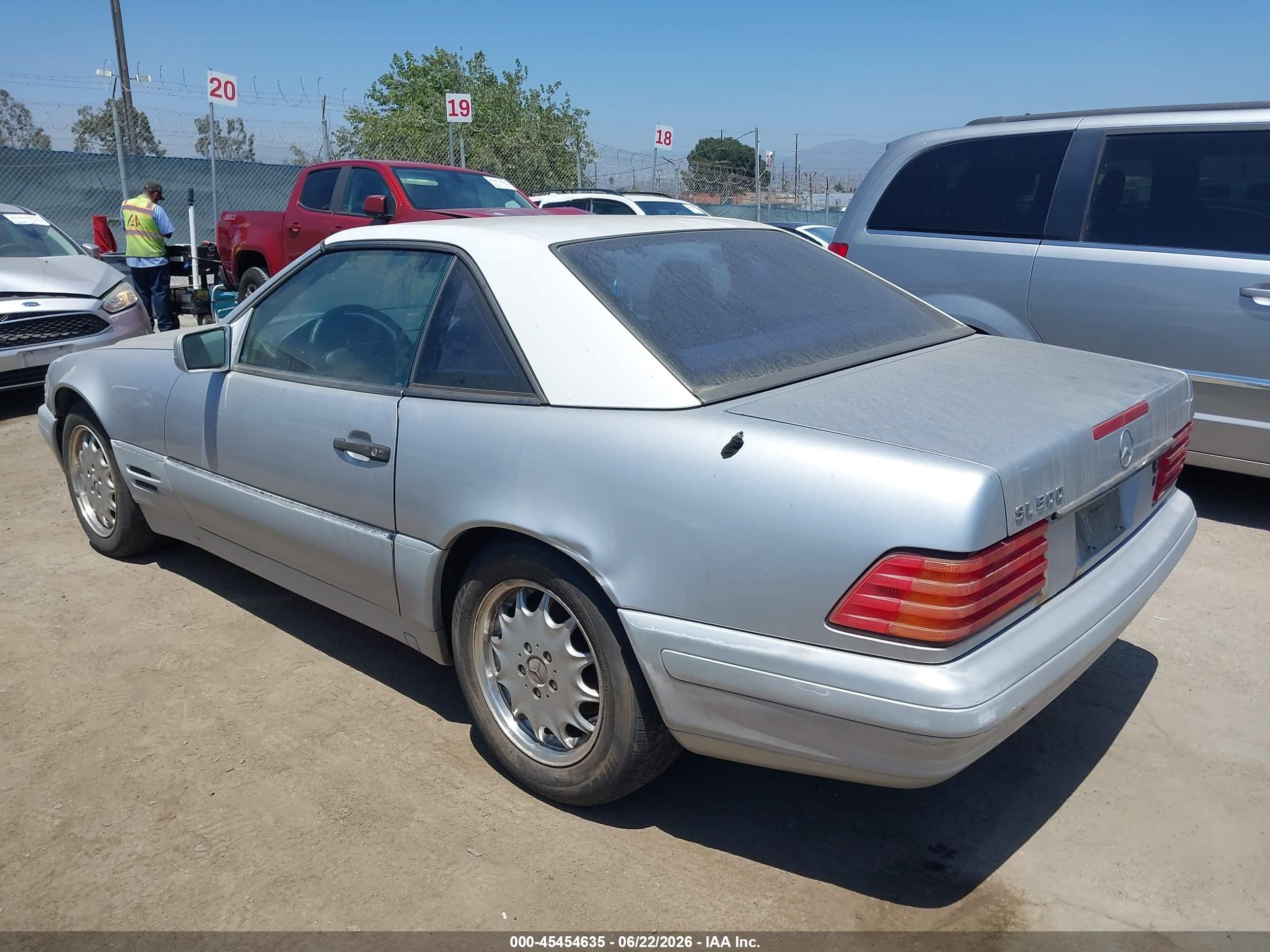 1997 Mercedes-benz Sl 500   Silver vin: WDBFA67FXVF141360