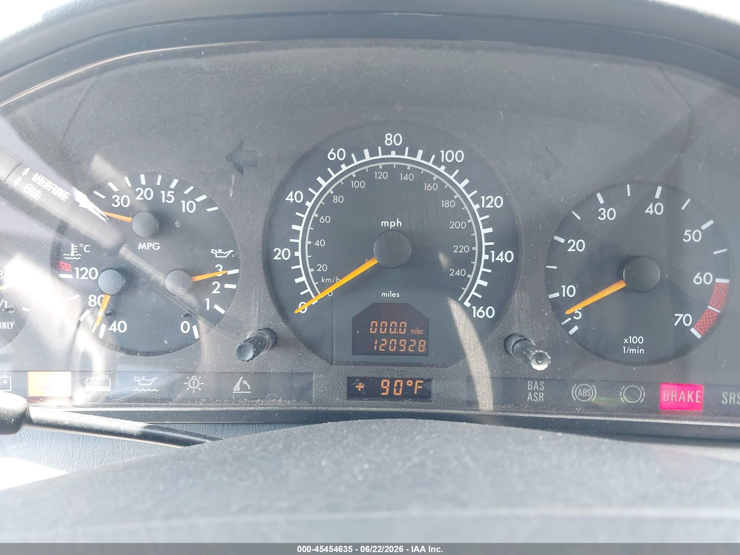 1997 Mercedes-benz Sl 500   Silver vin: WDBFA67FXVF141360