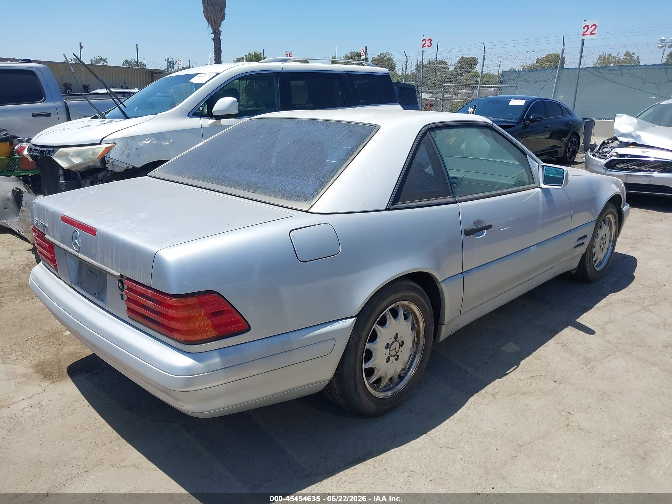 1997 Mercedes-benz Sl 500   Silver vin: WDBFA67FXVF141360