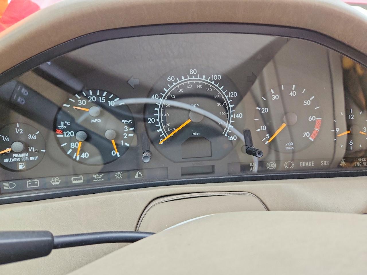 1998 Mercedes-benz Sl 500 Red vin: WDBFA67FXWF157995