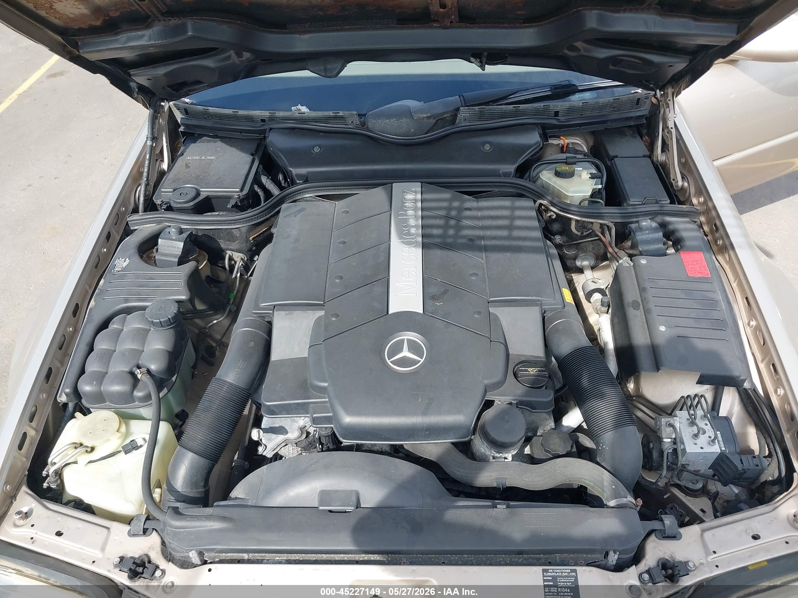 2001 Mercedes-benz Sl 500   Gold vin: WDBFA68F01F198448