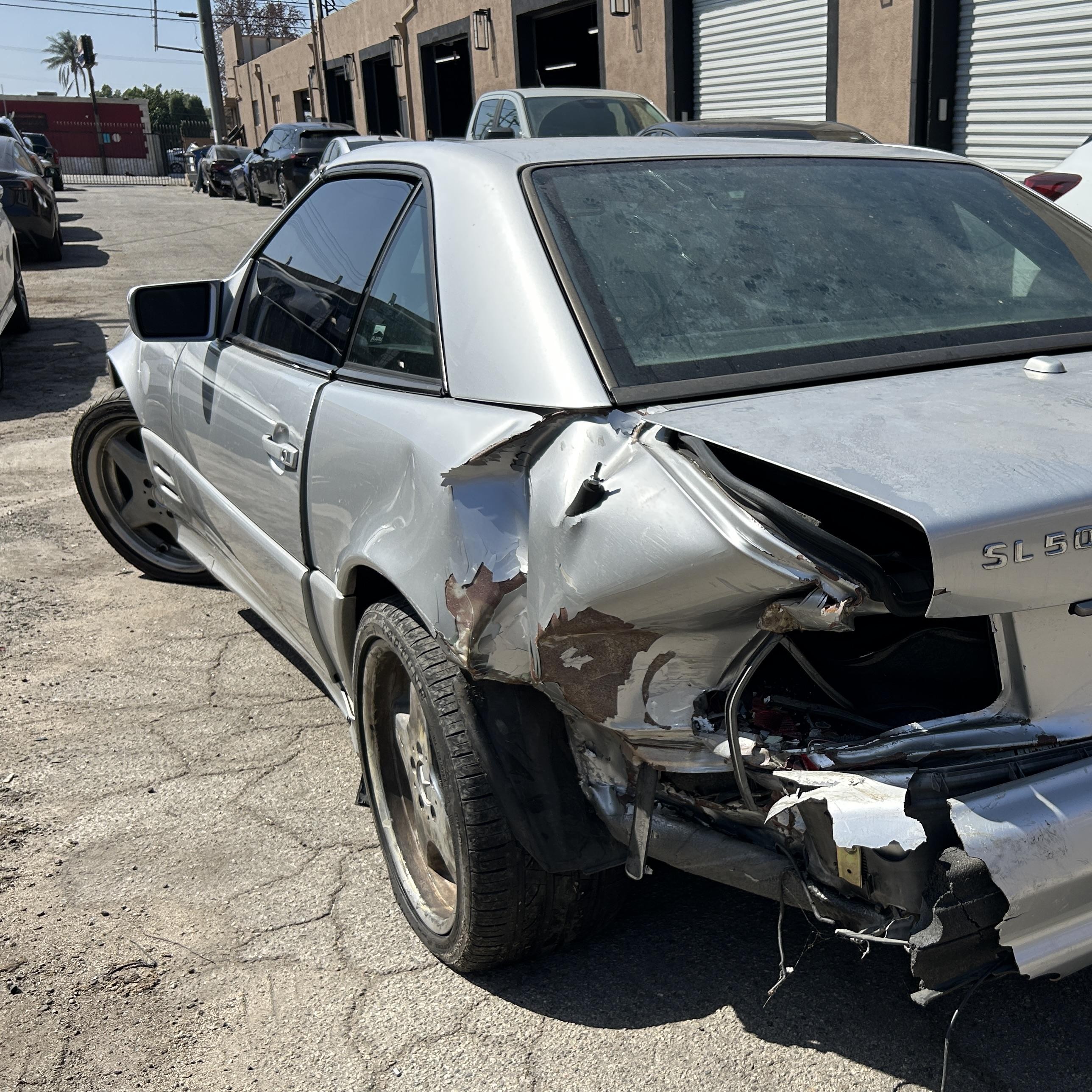 2001 Mercedes-benz Sl 500   vin: WDBFA68F01F200280