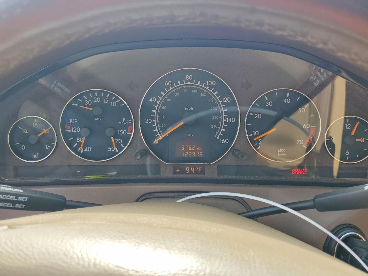 2001 Mercedes-benz Sl 500 Black vin: WDBFA68F01F200702