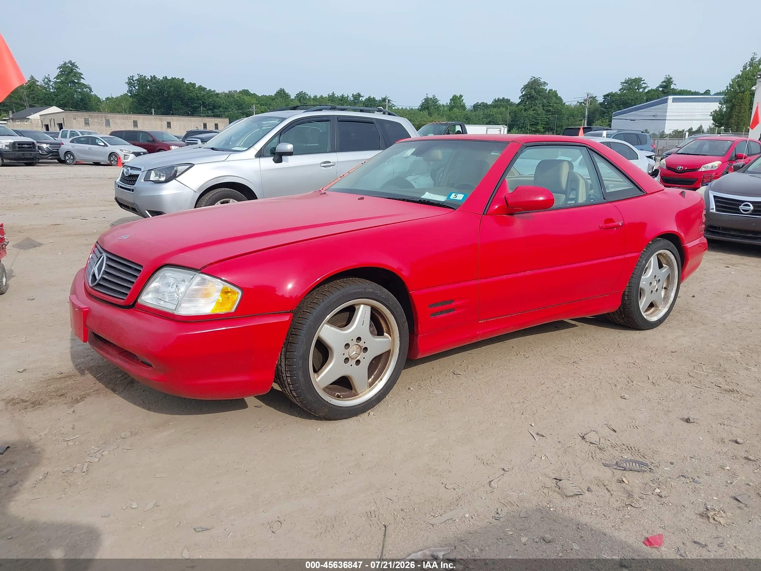 2002 Mercedes-benz Sl 500   Red vin: WDBFA68F02F204895