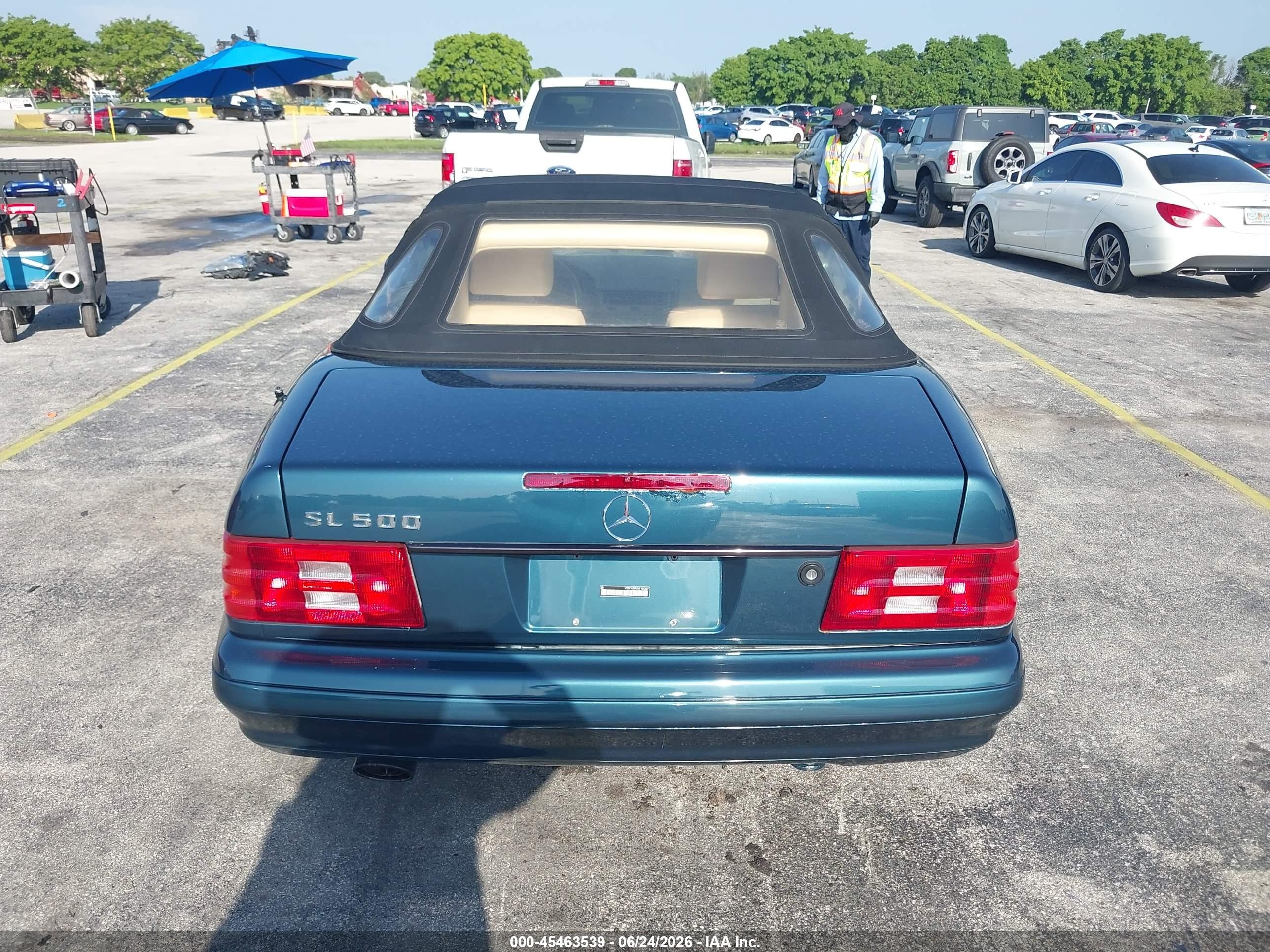 1999 Mercedes-benz Sl 500   Blue vin: WDBFA68F0XF185207