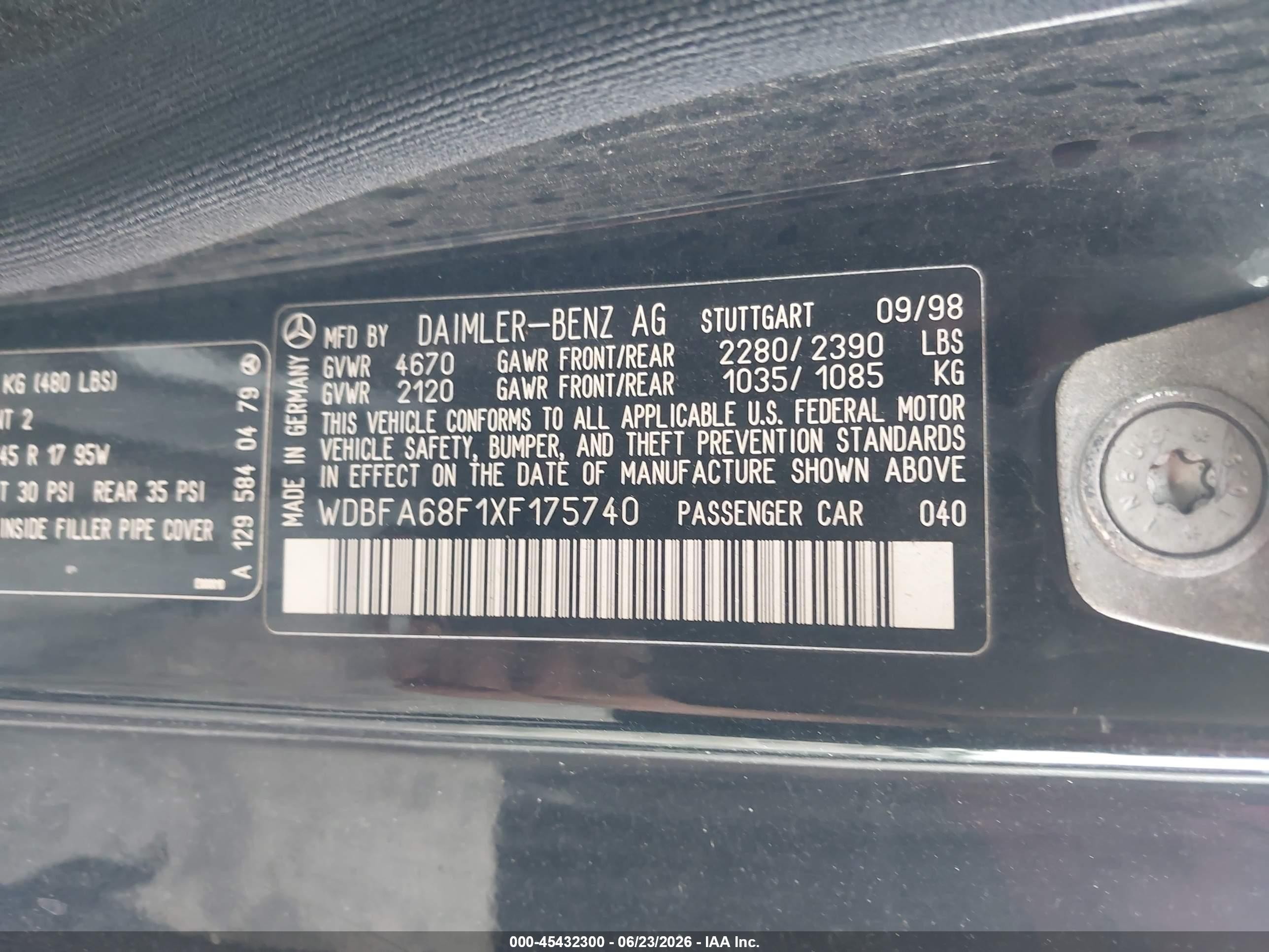 1999 Mercedes-benz Sl 500   Black vin: WDBFA68F1XF175740