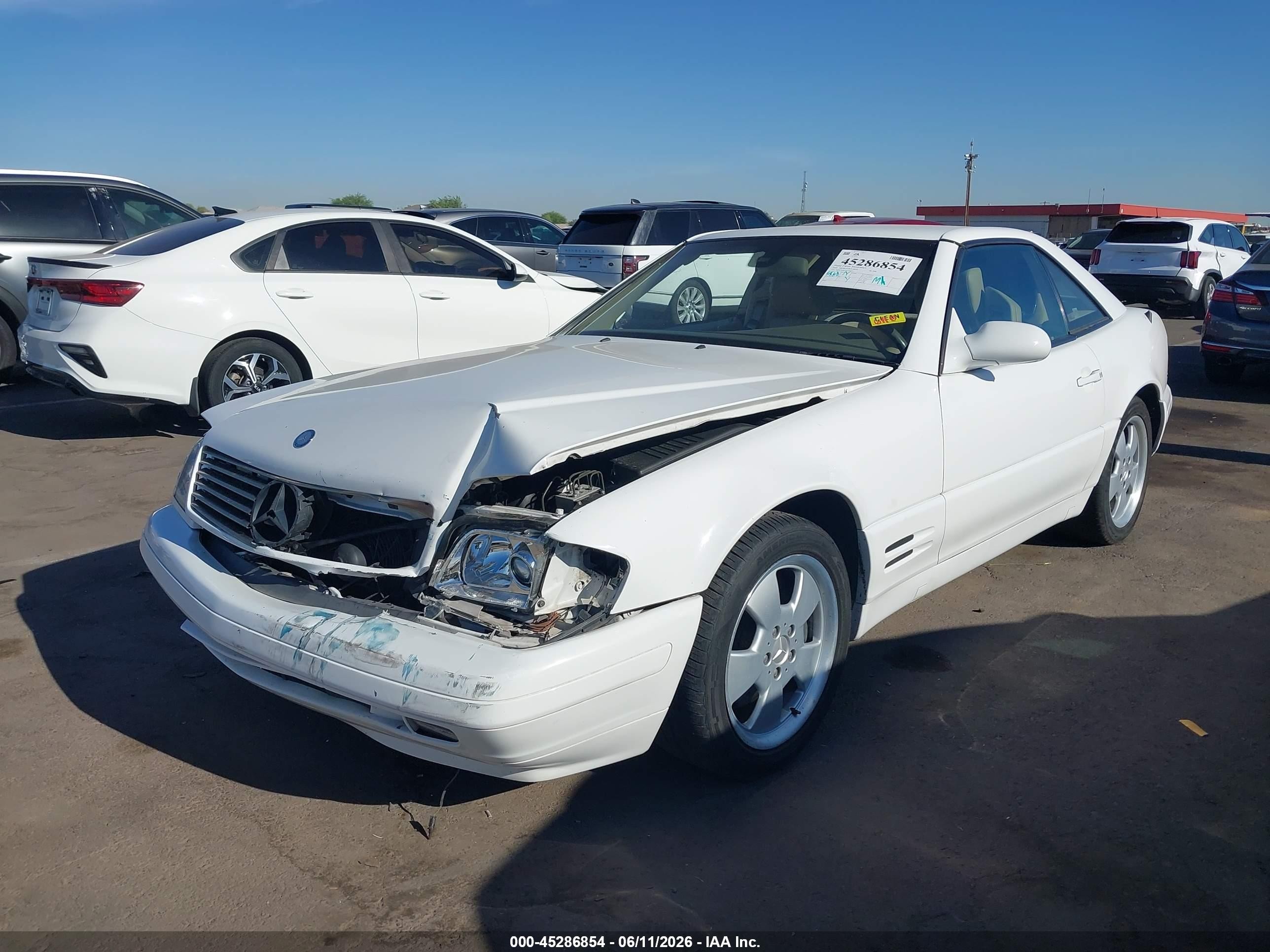 2000 Mercedes-benz Sl 500   Белый vin: WDBFA68F1YF194452