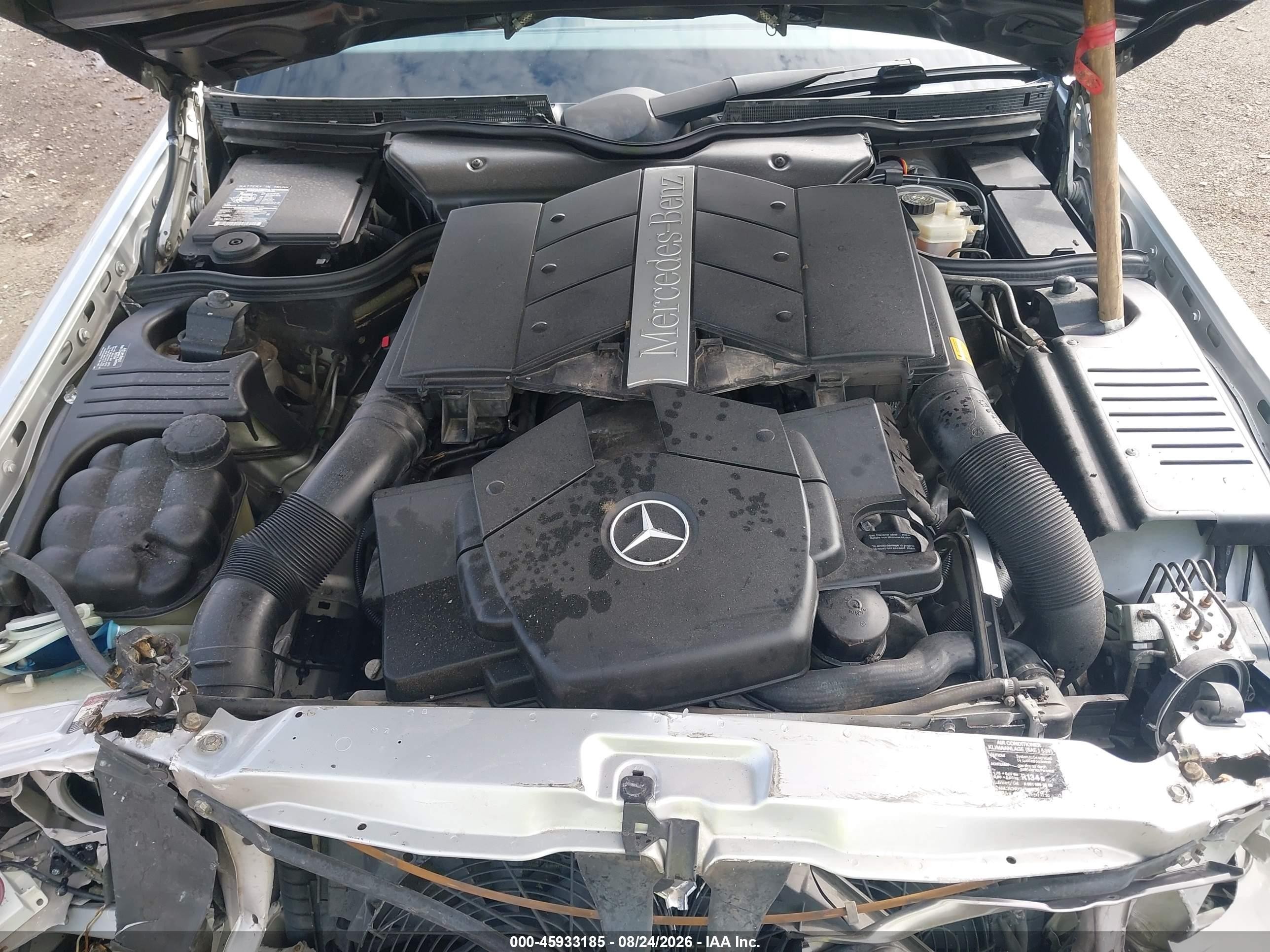 2001 Mercedes-benz Sl 500   Silver vin: WDBFA68F21F197155