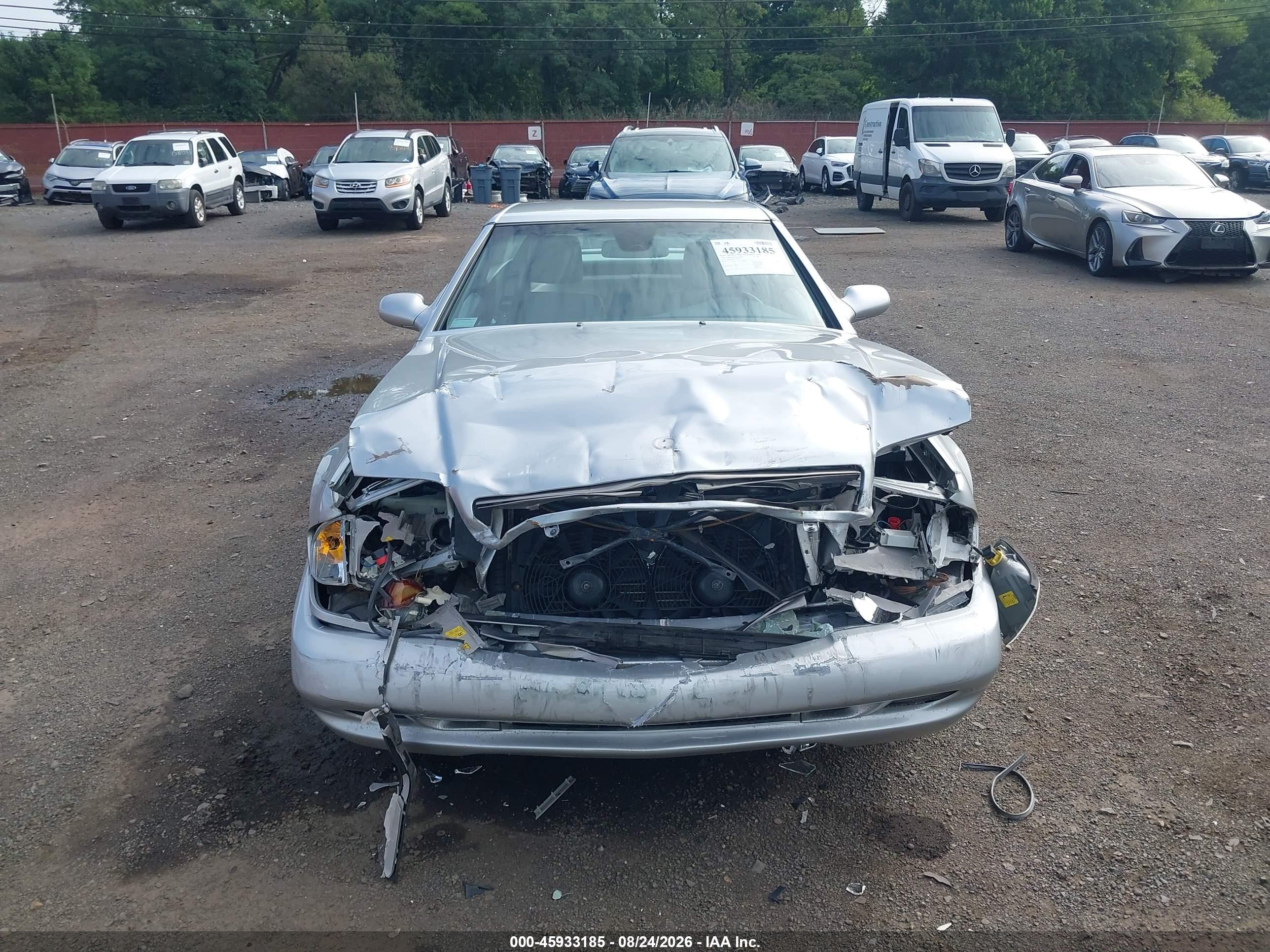 2001 Mercedes-benz Sl 500   Silver vin: WDBFA68F21F197155