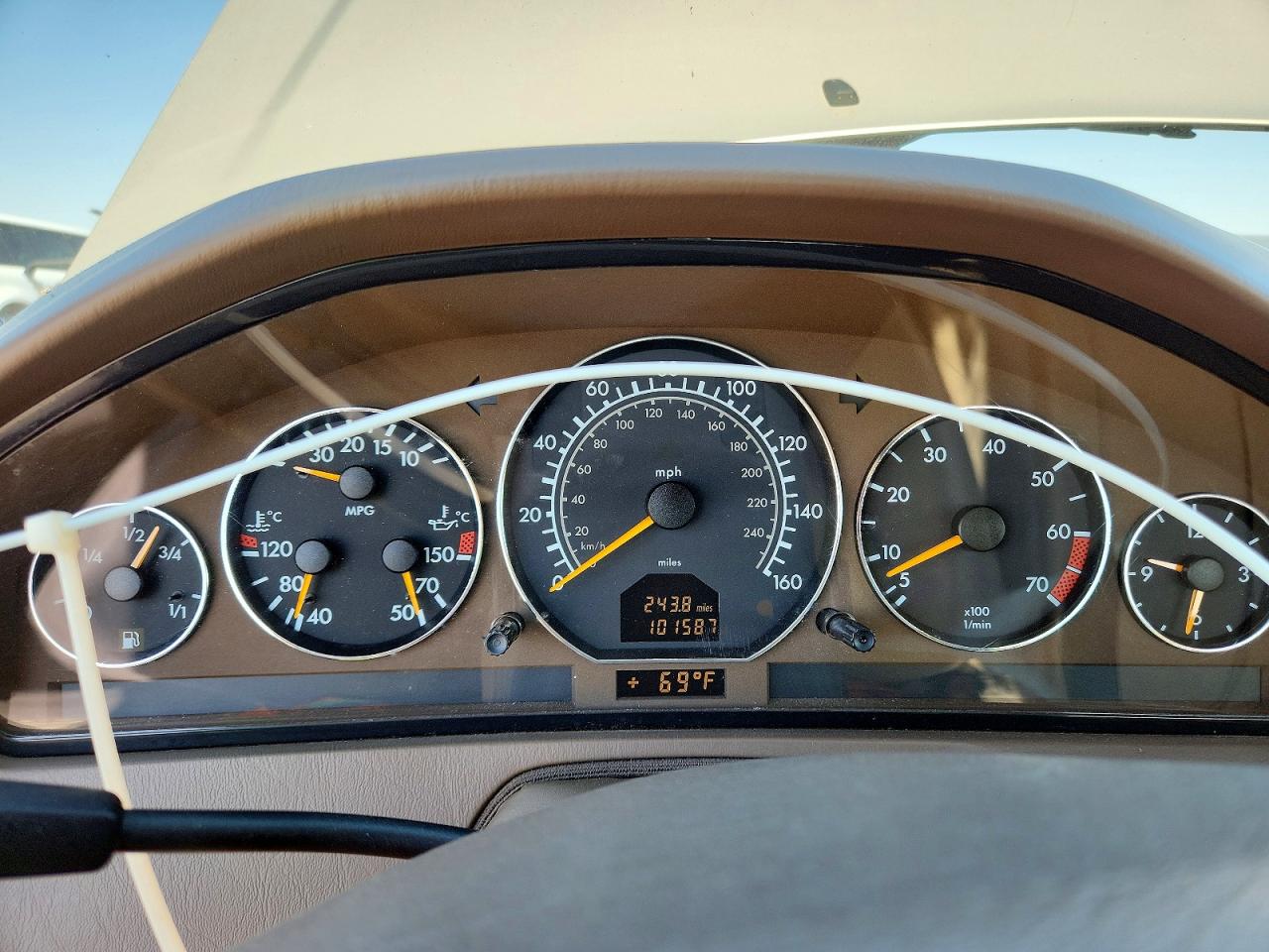 1999 Mercedes-benz Sl 500 Tan vin: WDBFA68F2XF186519