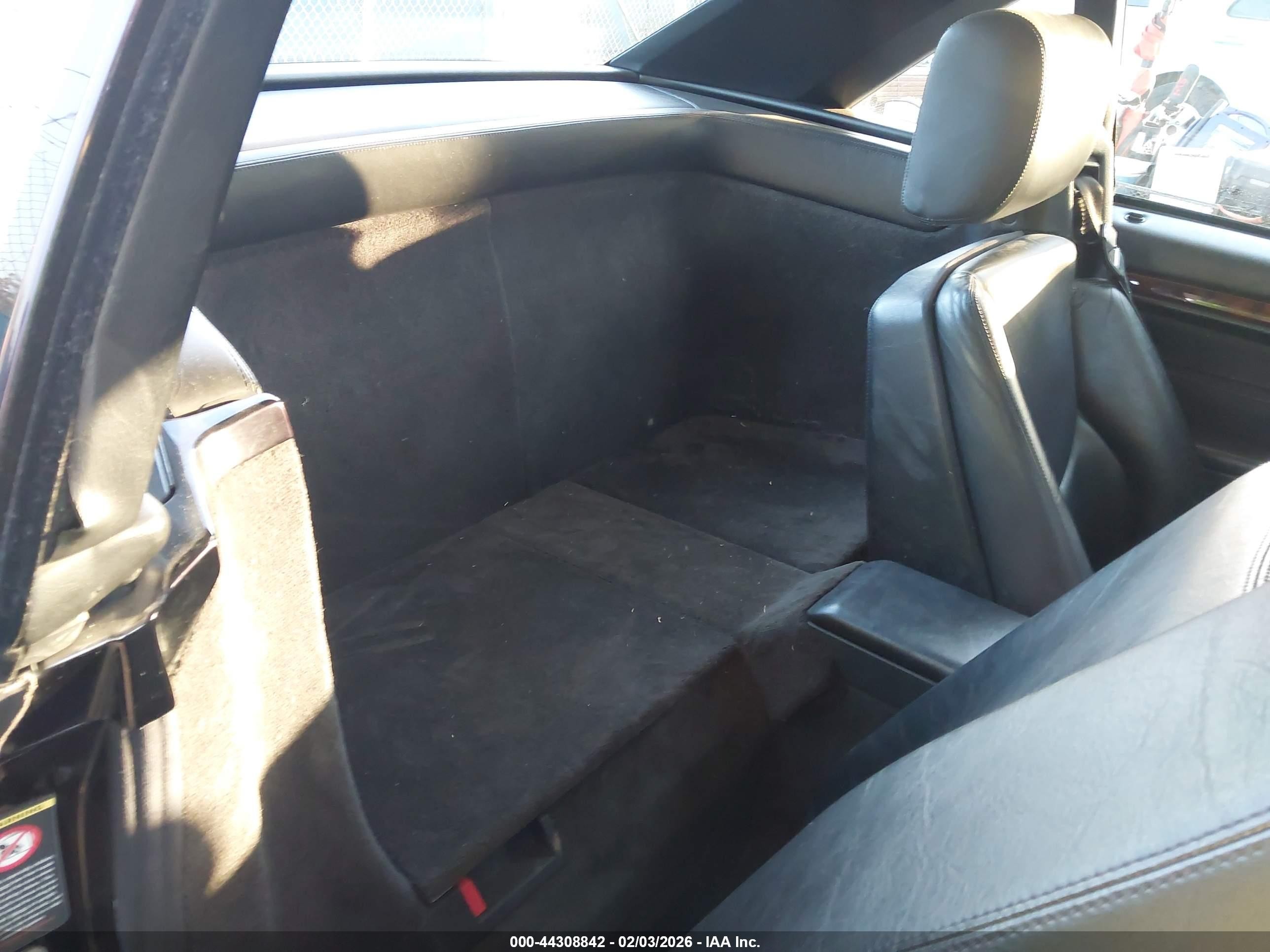 2000 Mercedes-benz Sl 500   Black vin: WDBFA68F2YF195402