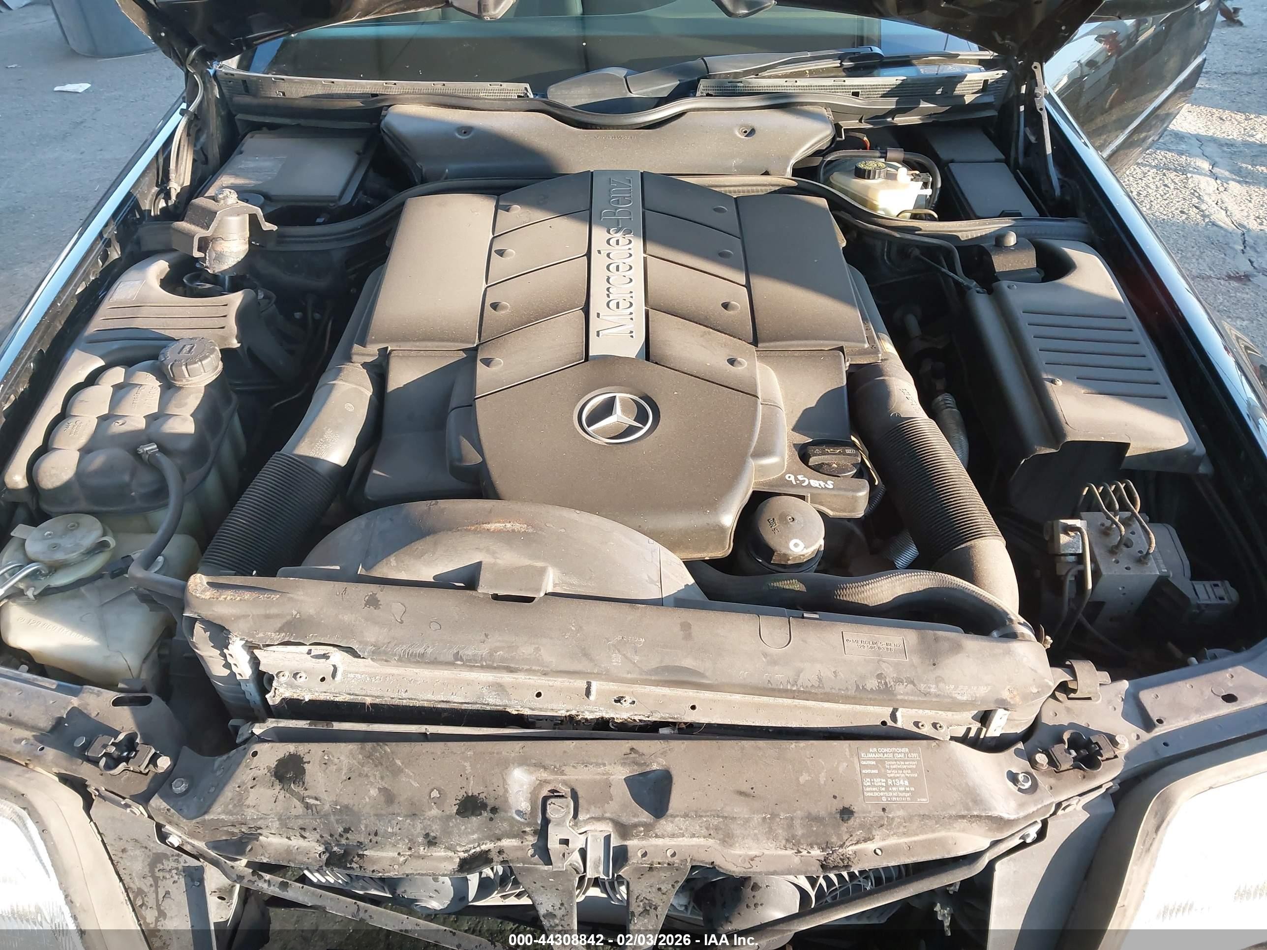 2000 Mercedes-benz Sl 500   Black vin: WDBFA68F2YF195402