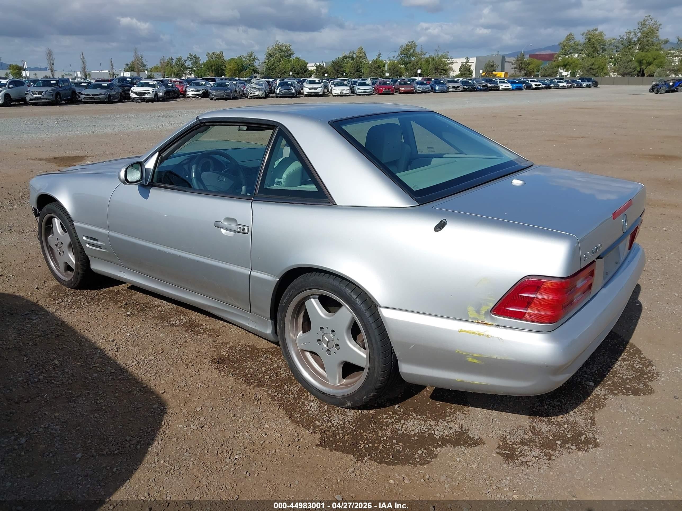 2001 Mercedes-benz Sl 500   Silver vin: WDBFA68F31F195639