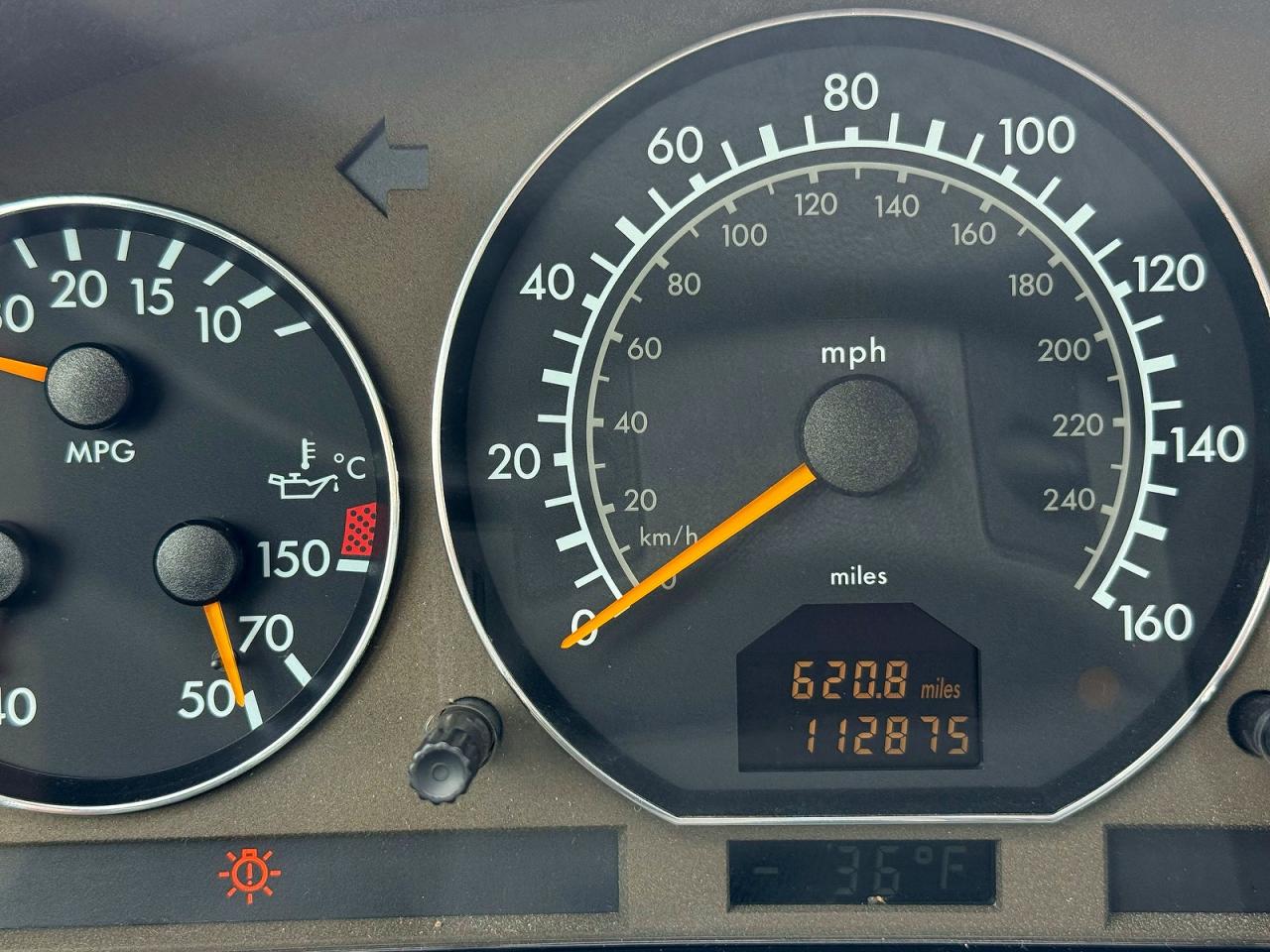 2001 Mercedes-benz Sl 500 White vin: WDBFA68F31F195740