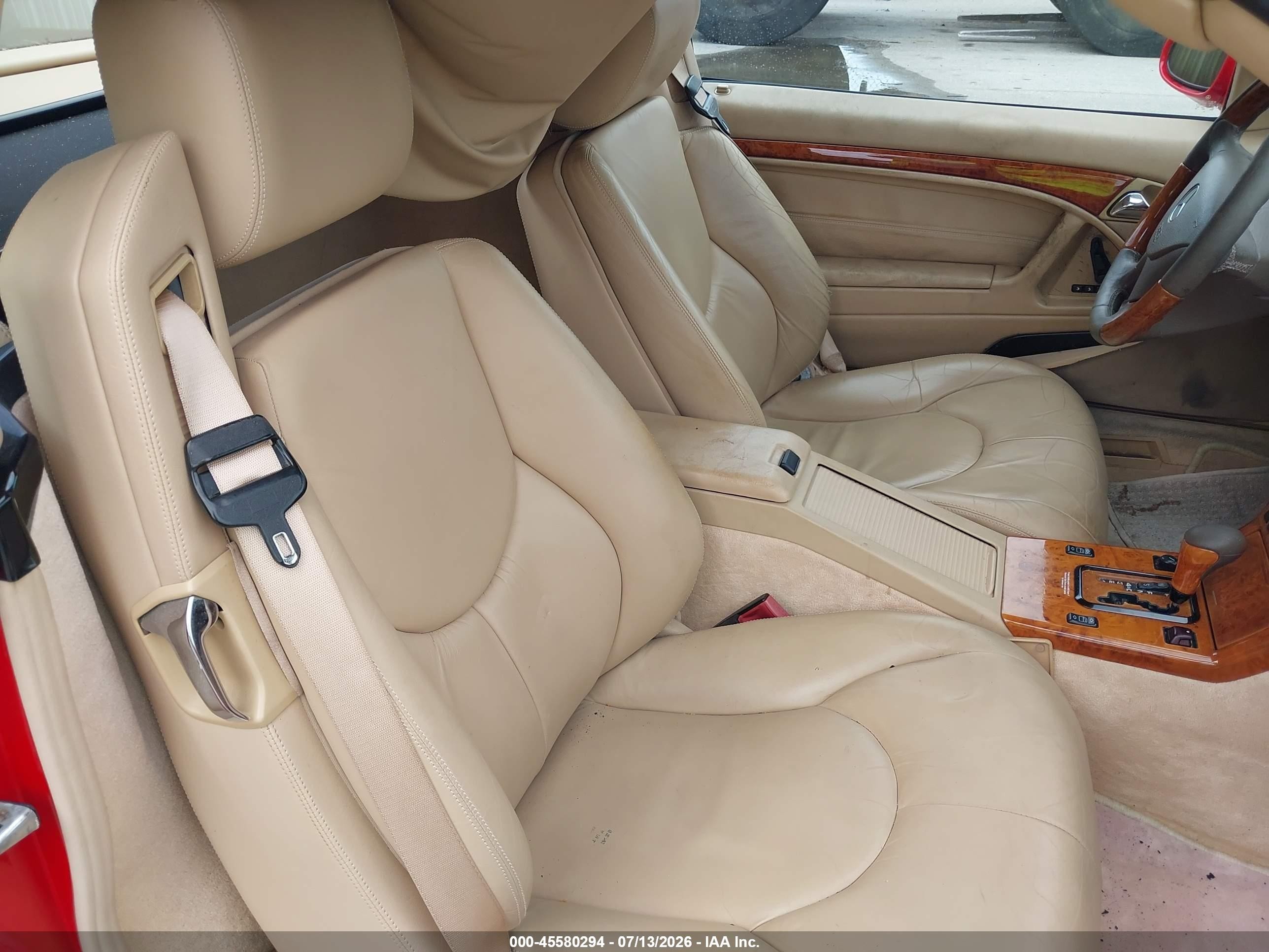 2002 Mercedes-benz Sl 500   Red vin: WDBFA68F32F201019