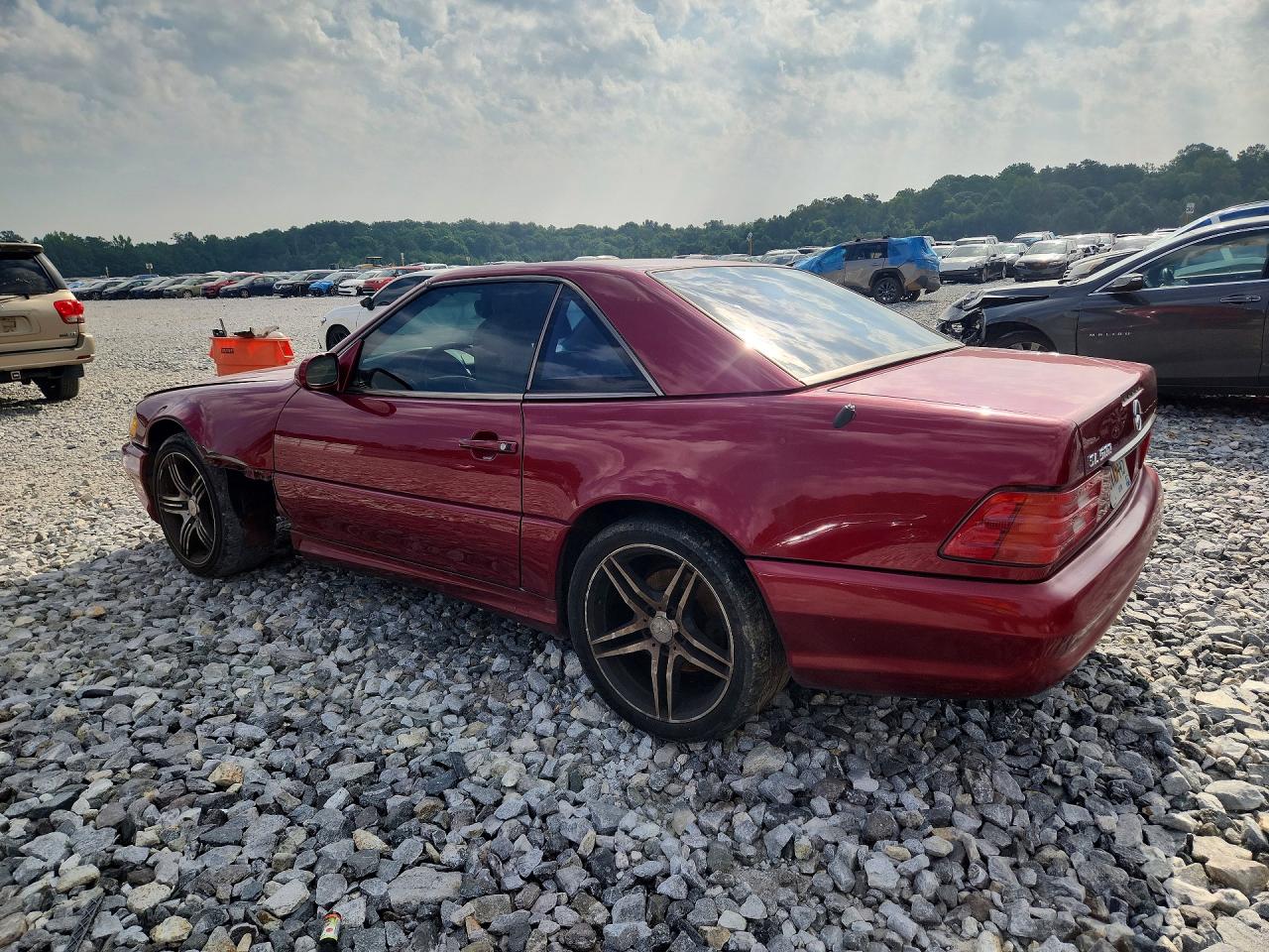 2001 Mercedes-benz Sl 500 Red vin: WDBFA68F41F196301