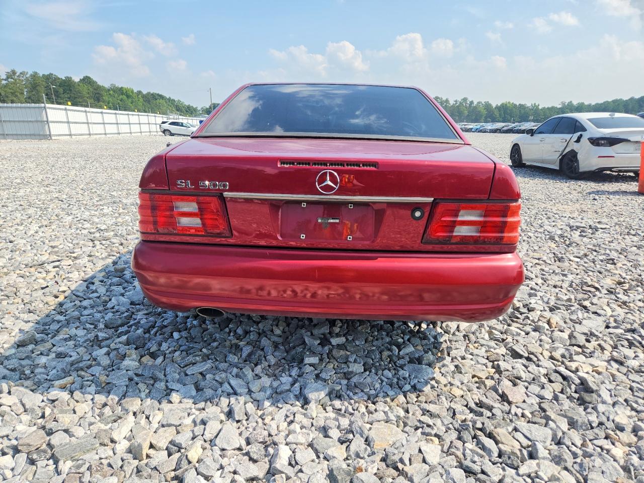 2001 Mercedes-benz Sl 500 Red vin: WDBFA68F41F196301