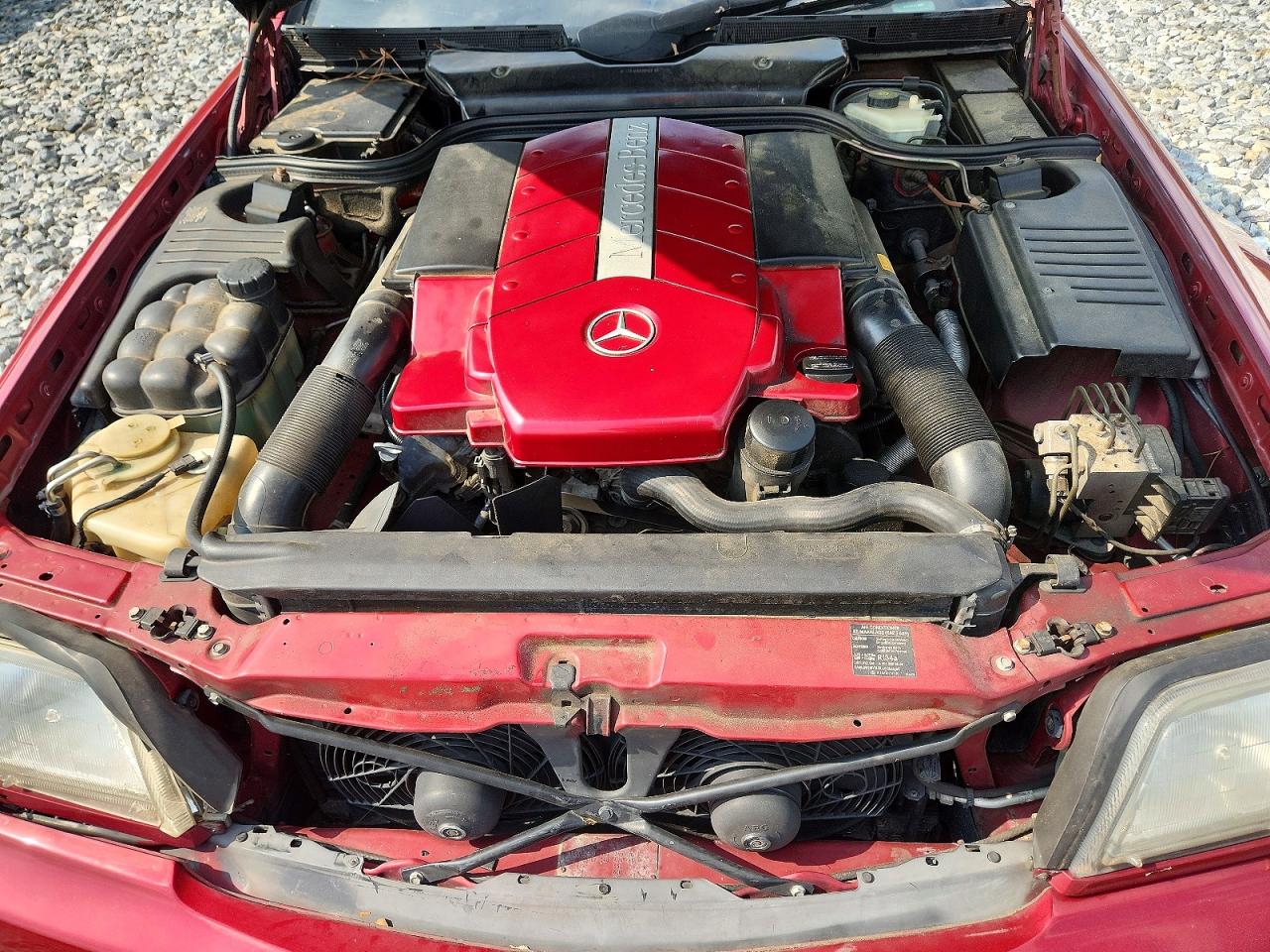 2001 Mercedes-benz Sl 500 Red vin: WDBFA68F41F196301