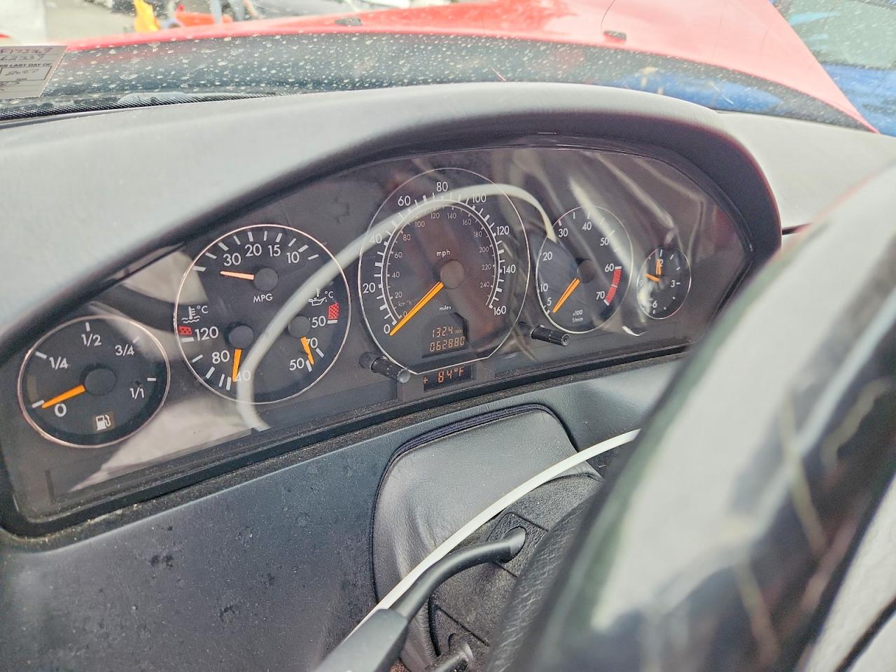 1999 Mercedes-benz Sl 500 Красный vin: WDBFA68F4XF173769