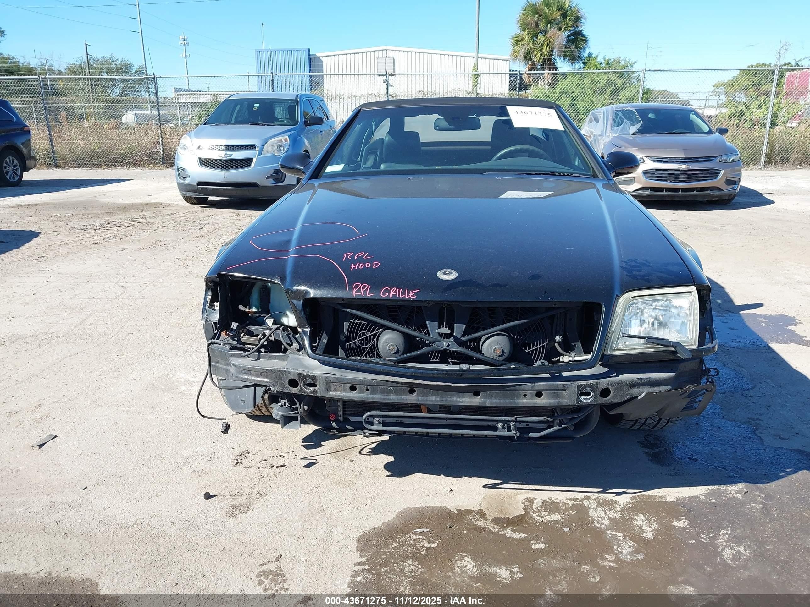 2000 Mercedes-benz Sl 500   Black vin: WDBFA68F4YF188855